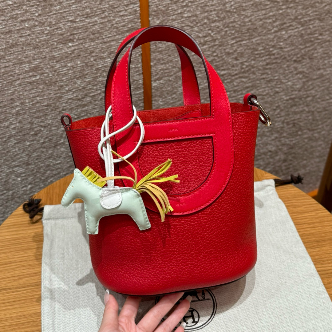 에르메스 Hermes in the loop 18cm Clemence Q5 Rouge casque/silver