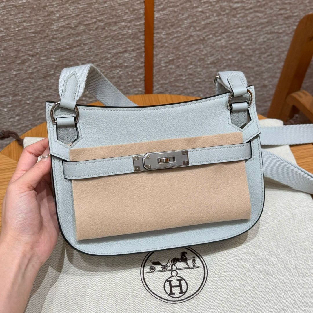 에르메스 Hermes Jypsiere mini 23cm evercolor 08 Blue pale/silver