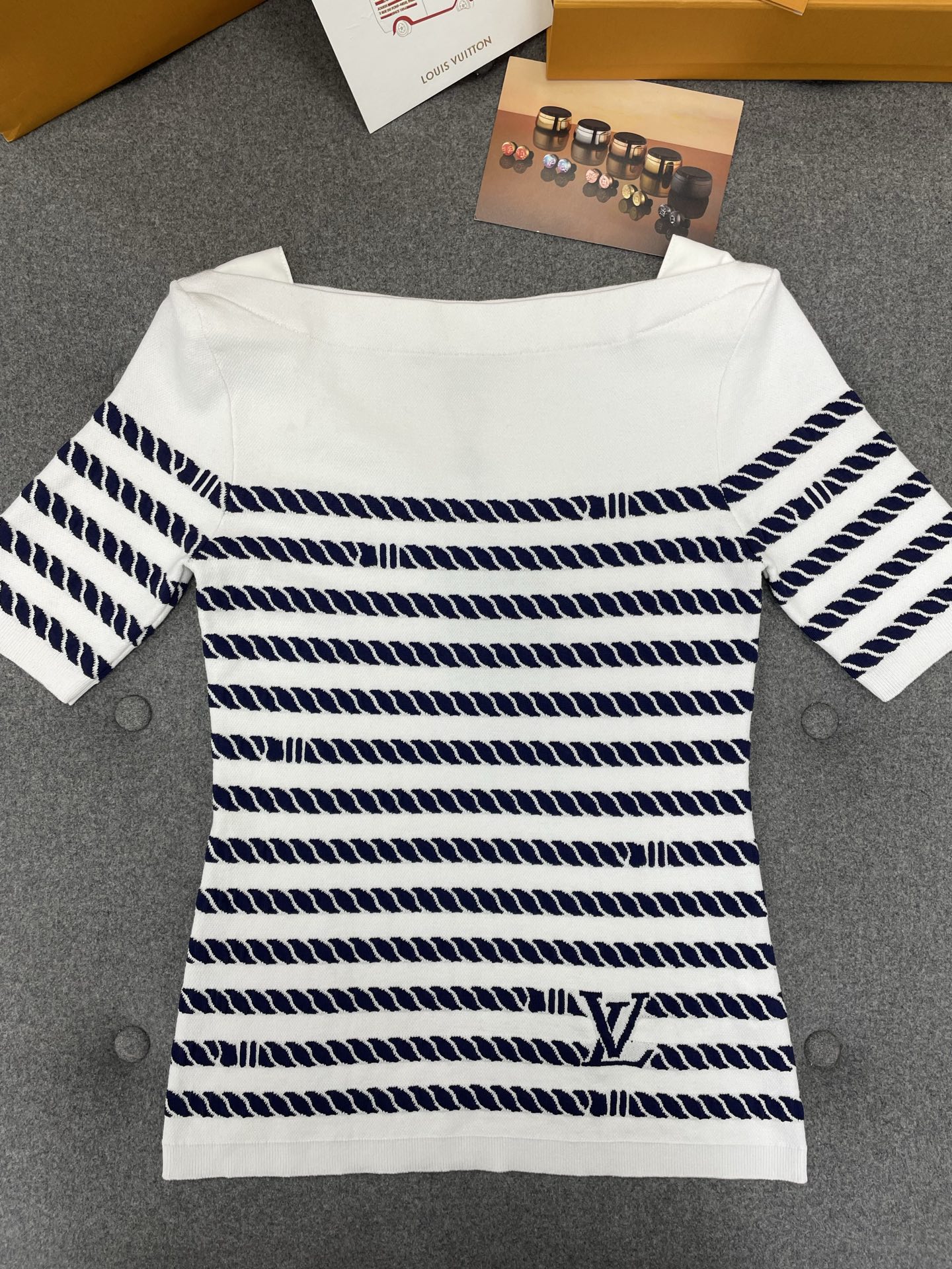 루이비통 Louis Vuitton 반팔 티셔츠