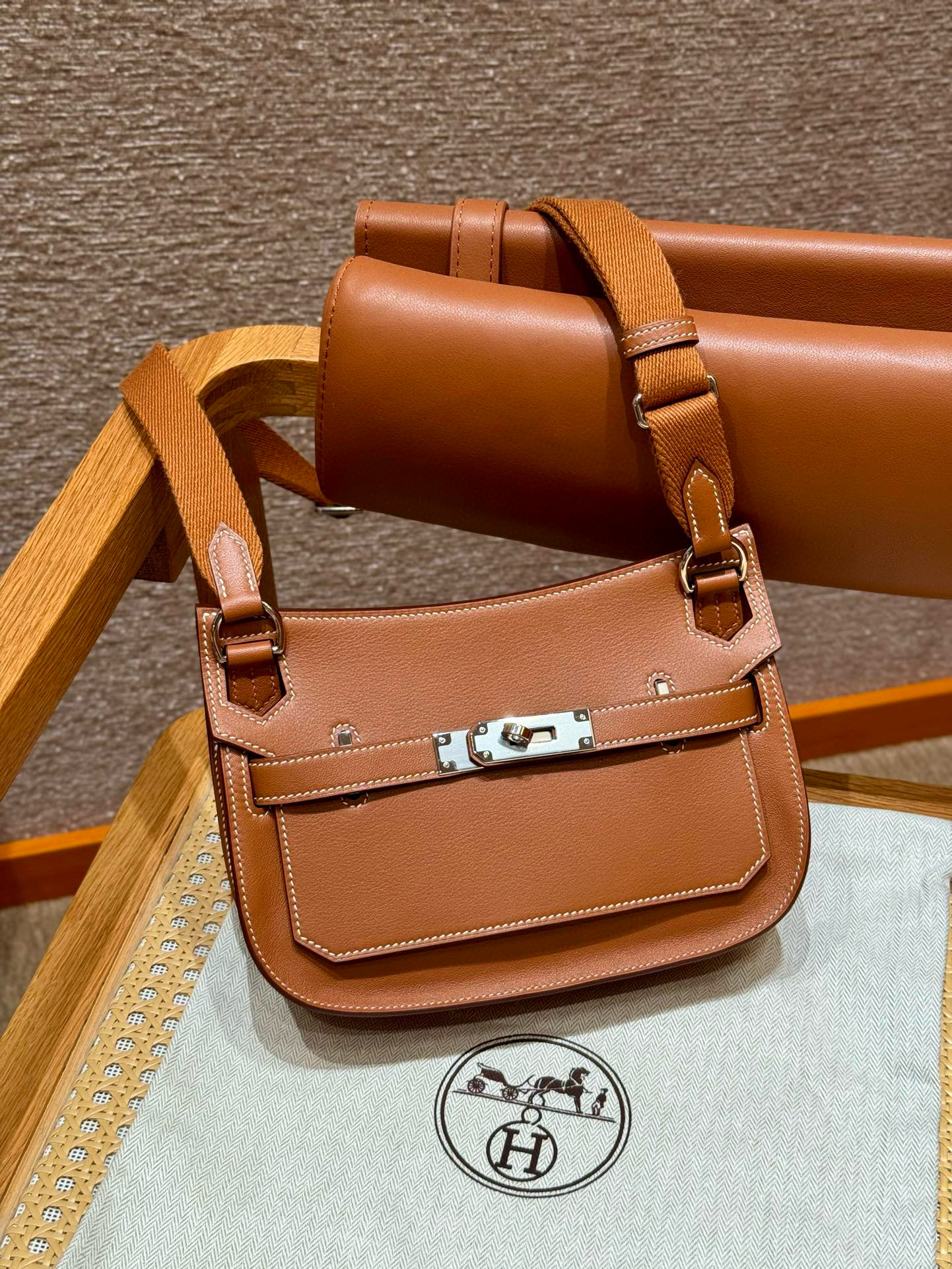 에르메스 Hermes Jypsiere mini 23cm Swift 37 Gold/silver
