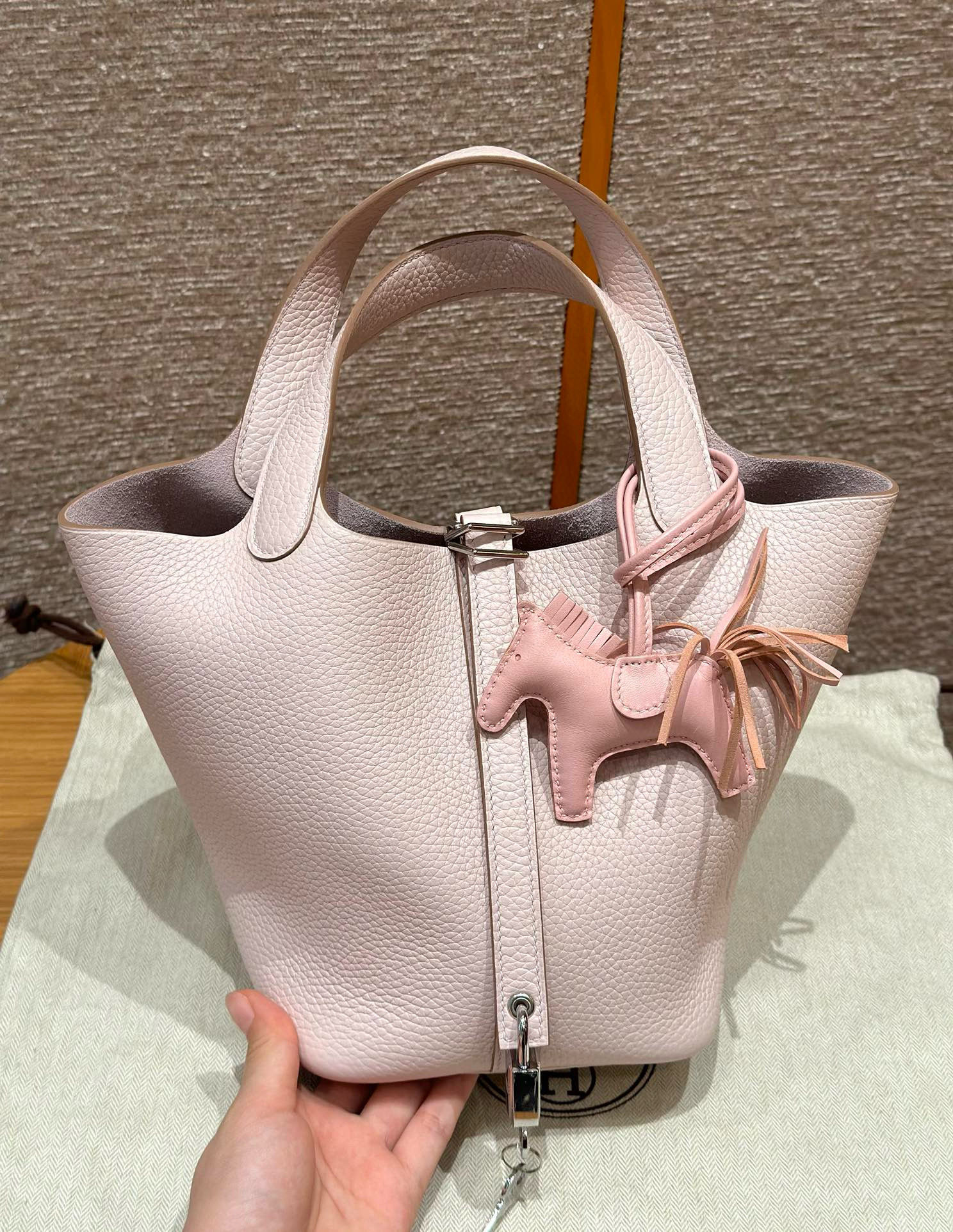 에르메스 Hermes Picotin lock 18cm clemence 09 Mauve pale/sliver
