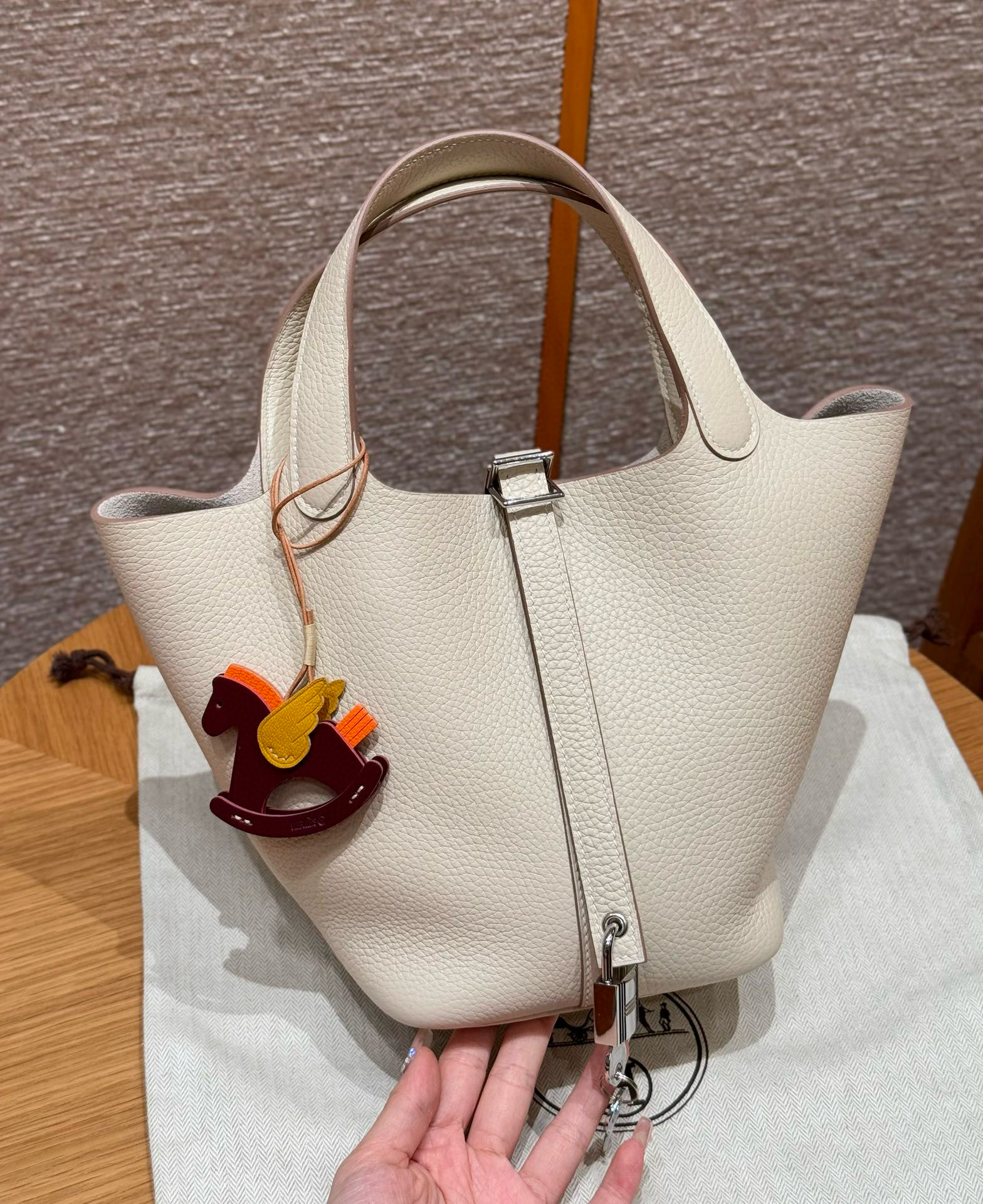 에르메스 Hermes Picotin lock 18cm clemence 10 Craie/sliver