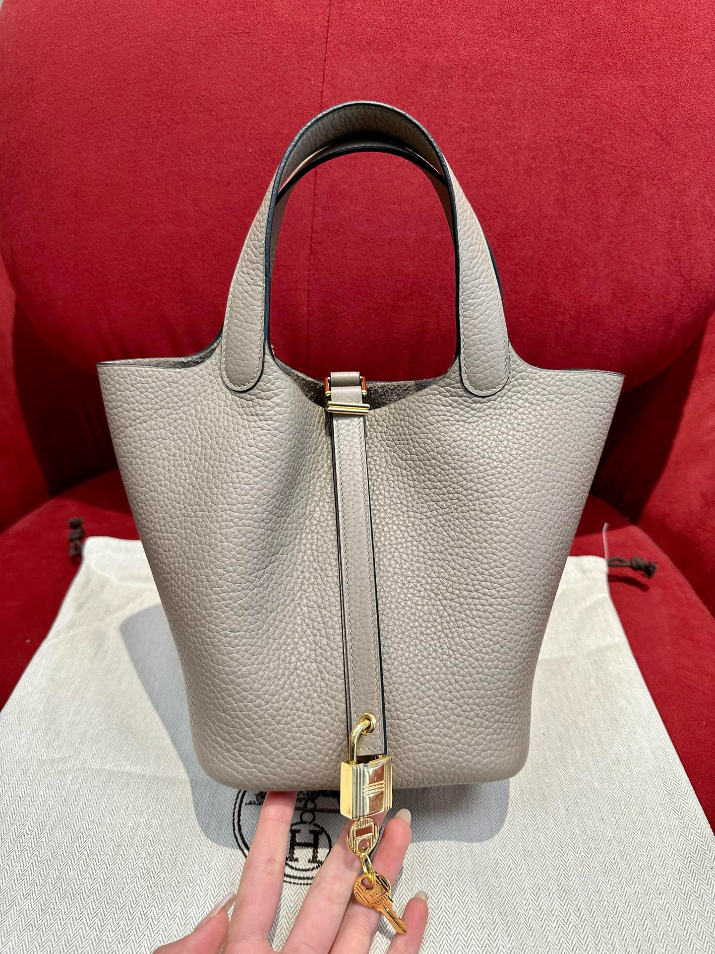 에르메스 Hermes Picotin lock 18cm clemence M8 Girs Asphalted/gold