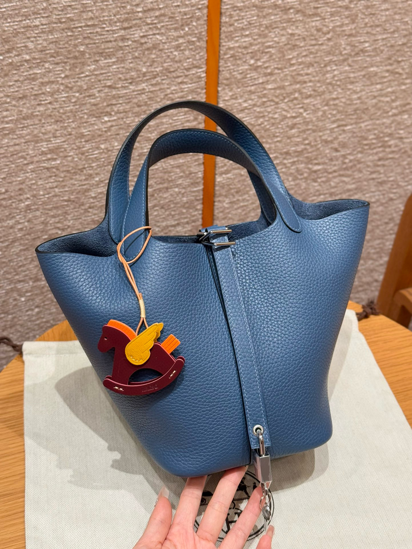에르메스 Hermes Picotin lock 18cm clemence R2 Blue agate/sliver
