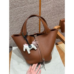 에르메스 Hermes Picotin lock 22cm clemence 37 Gold/silver