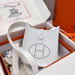 에르메스 Hermes Evelyne 16cm TC 01 Blanc/gold