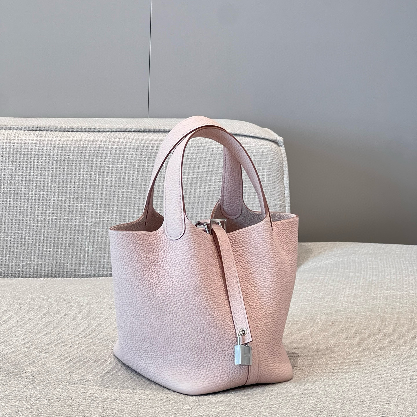 에르메스 Hermes Picotin 18cm TC 09 Mauve Pale/silver