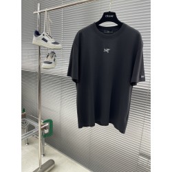 아크테릭스 ARC'TERYX 반팔 티셔츠