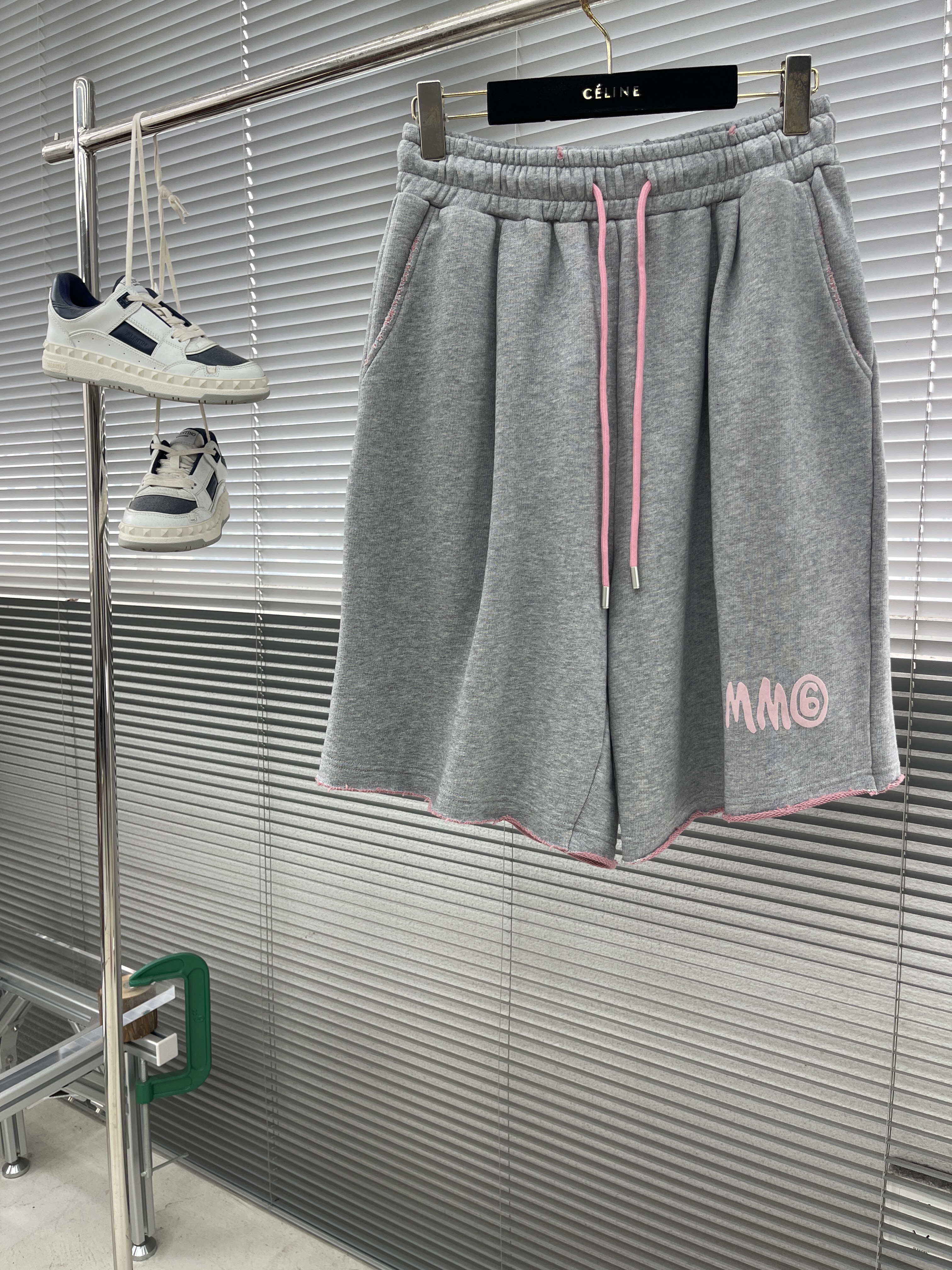 메종 마르지엘라 maison margiela 반바지