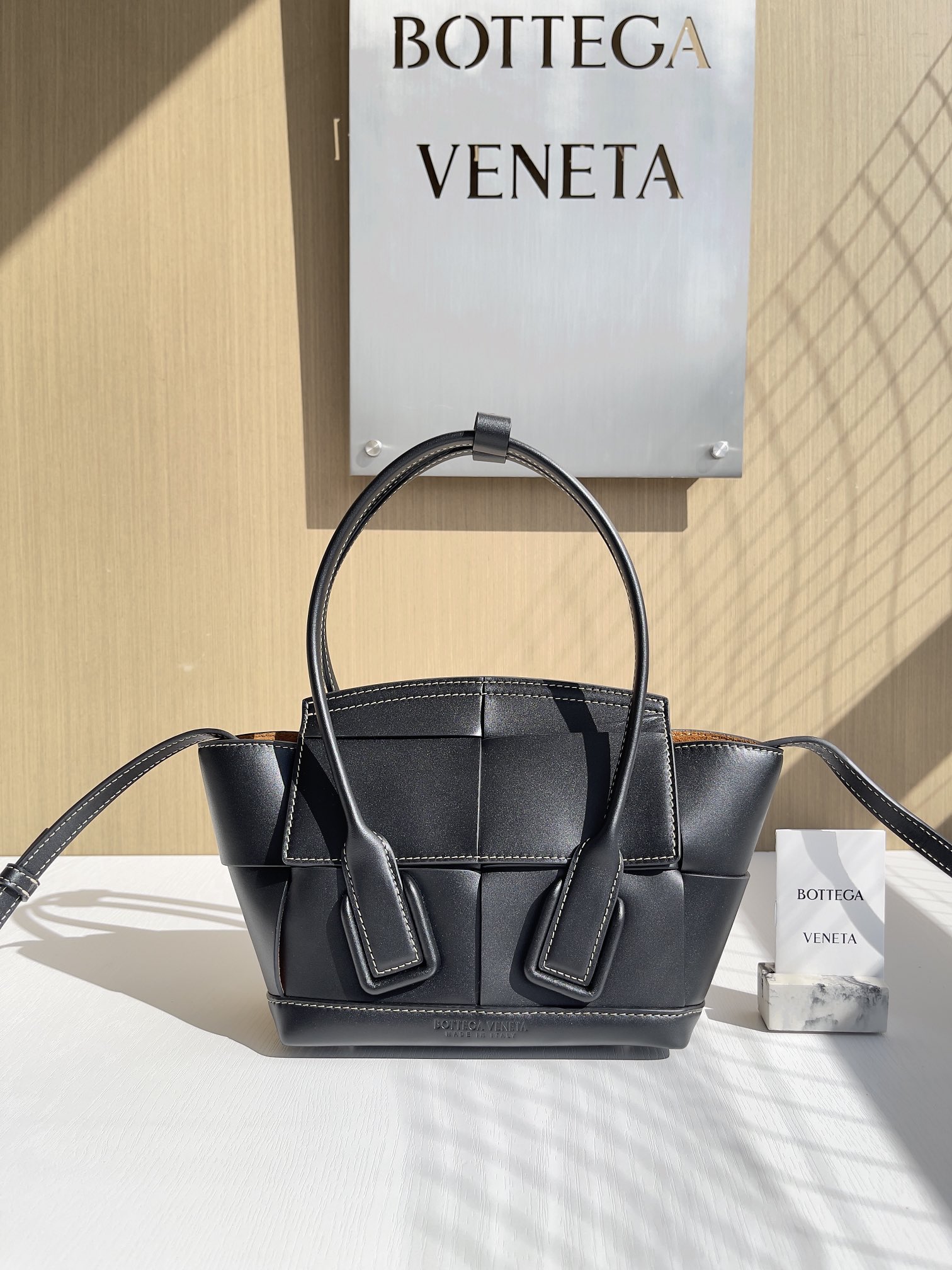 보테가베네타 Bottega Veneta 575943 Arco 20cm