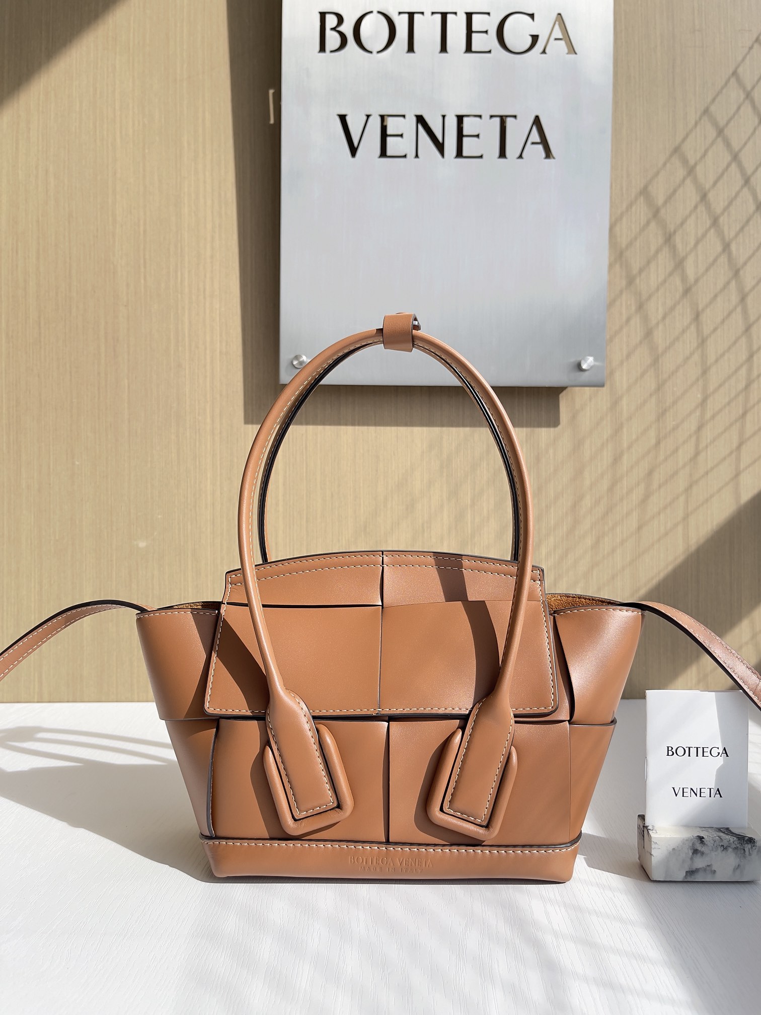 보테가베네타 Bottega Veneta 575943 Arco 20cm