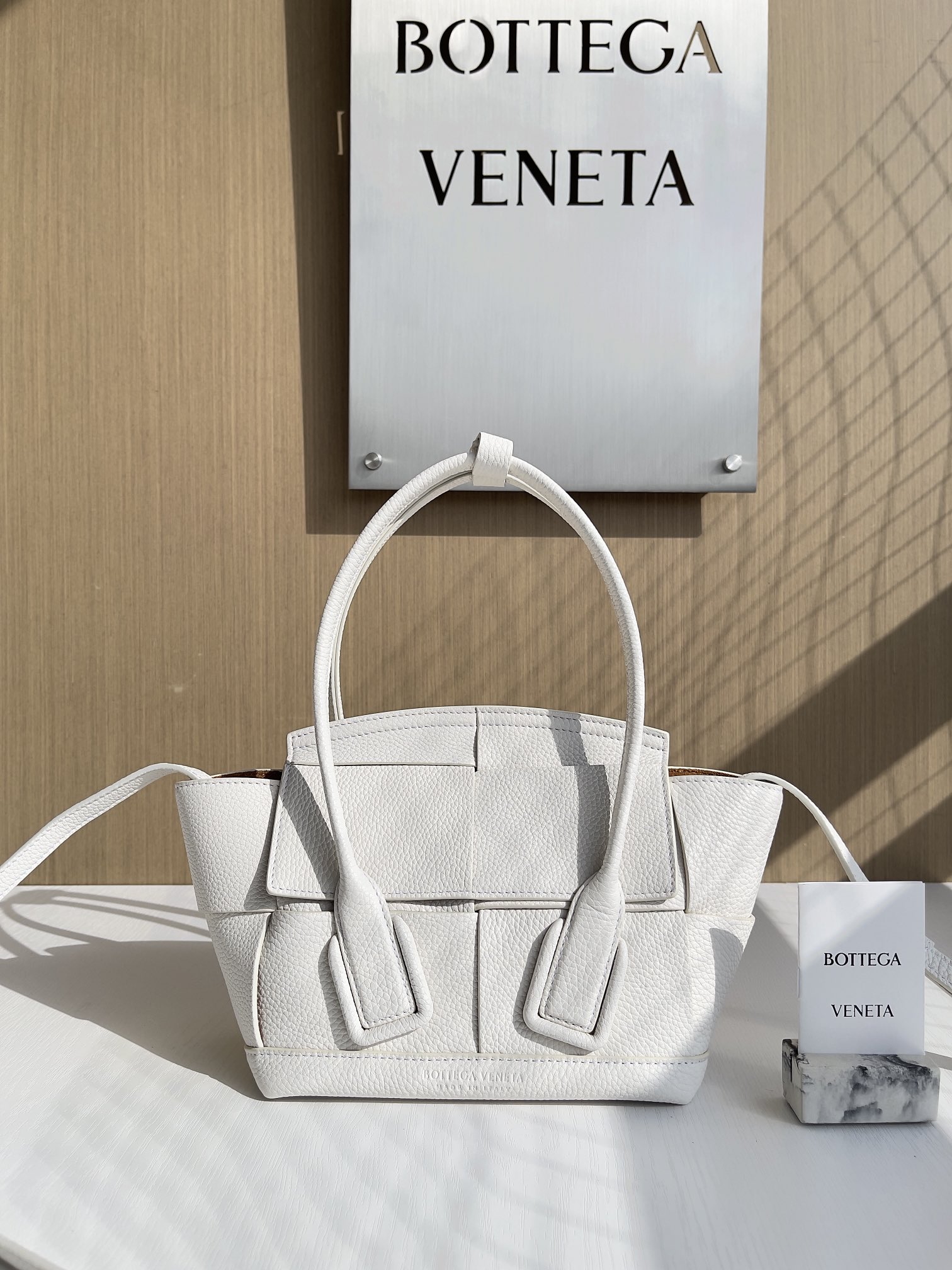 보테가베네타 Bottega Veneta 575943 Arco 20cm
