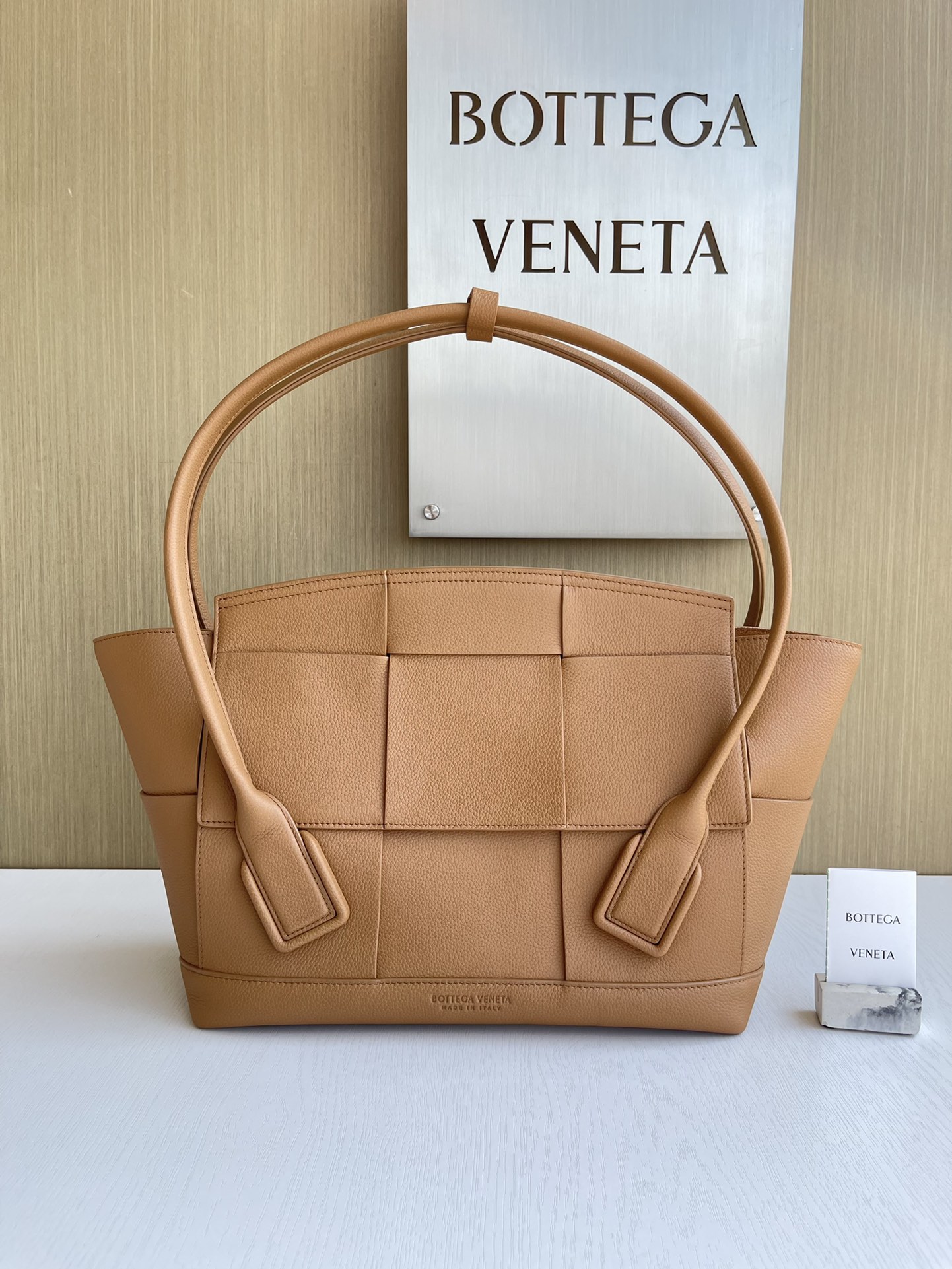 보테가베네타 Bottega Veneta 575943 Arco 48cm