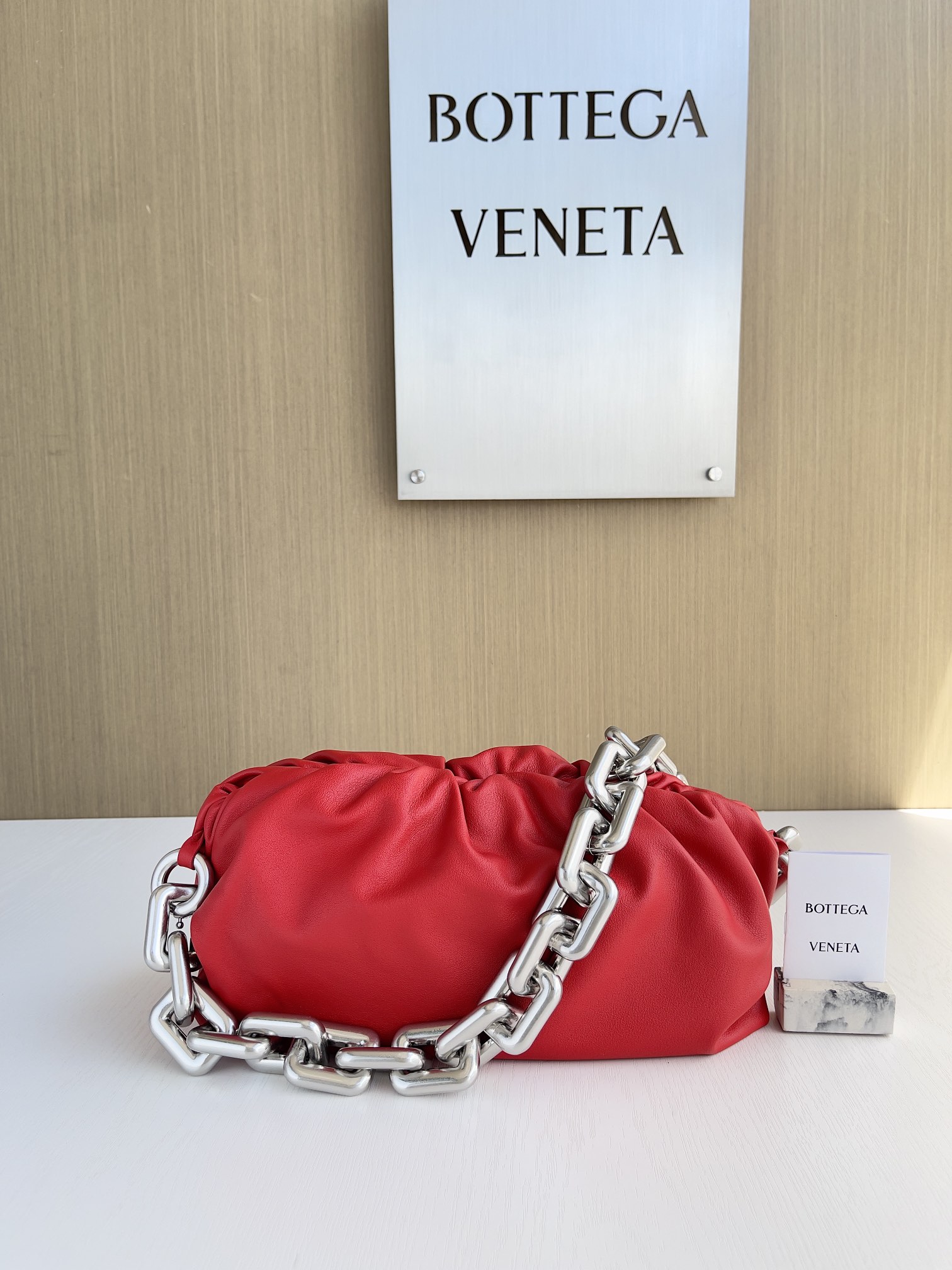 보테가베네타 Bottega Veneta 620230 Chain Pouch 31cm