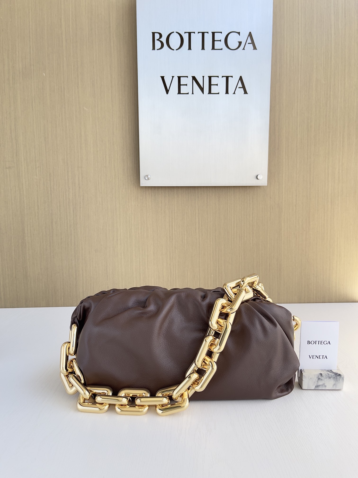 보테가베네타 Bottega Veneta 620230 Chain Pouch 31cm
