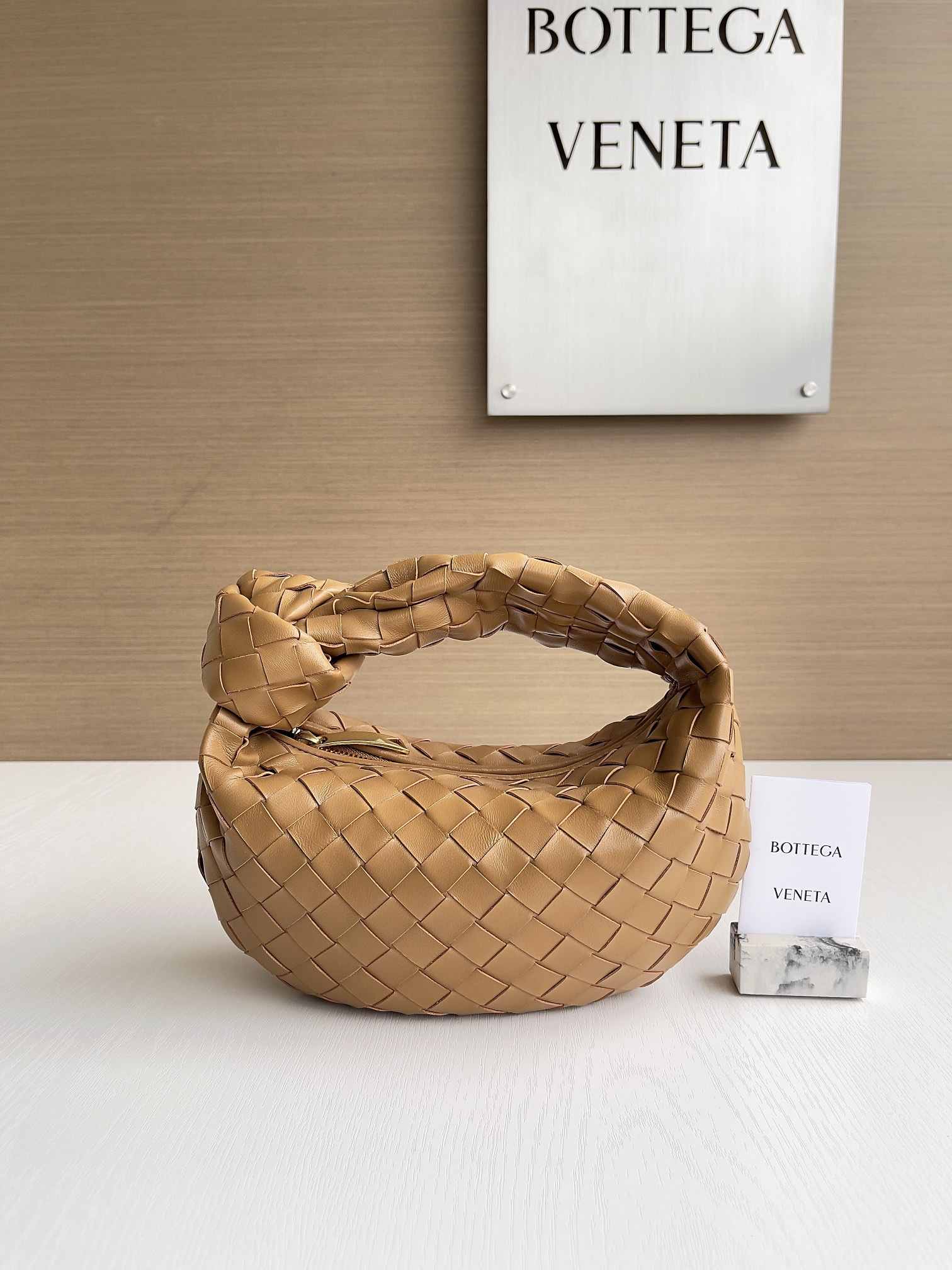 보테가베네타 Bottega Veneta 651876 Jodie 23cm