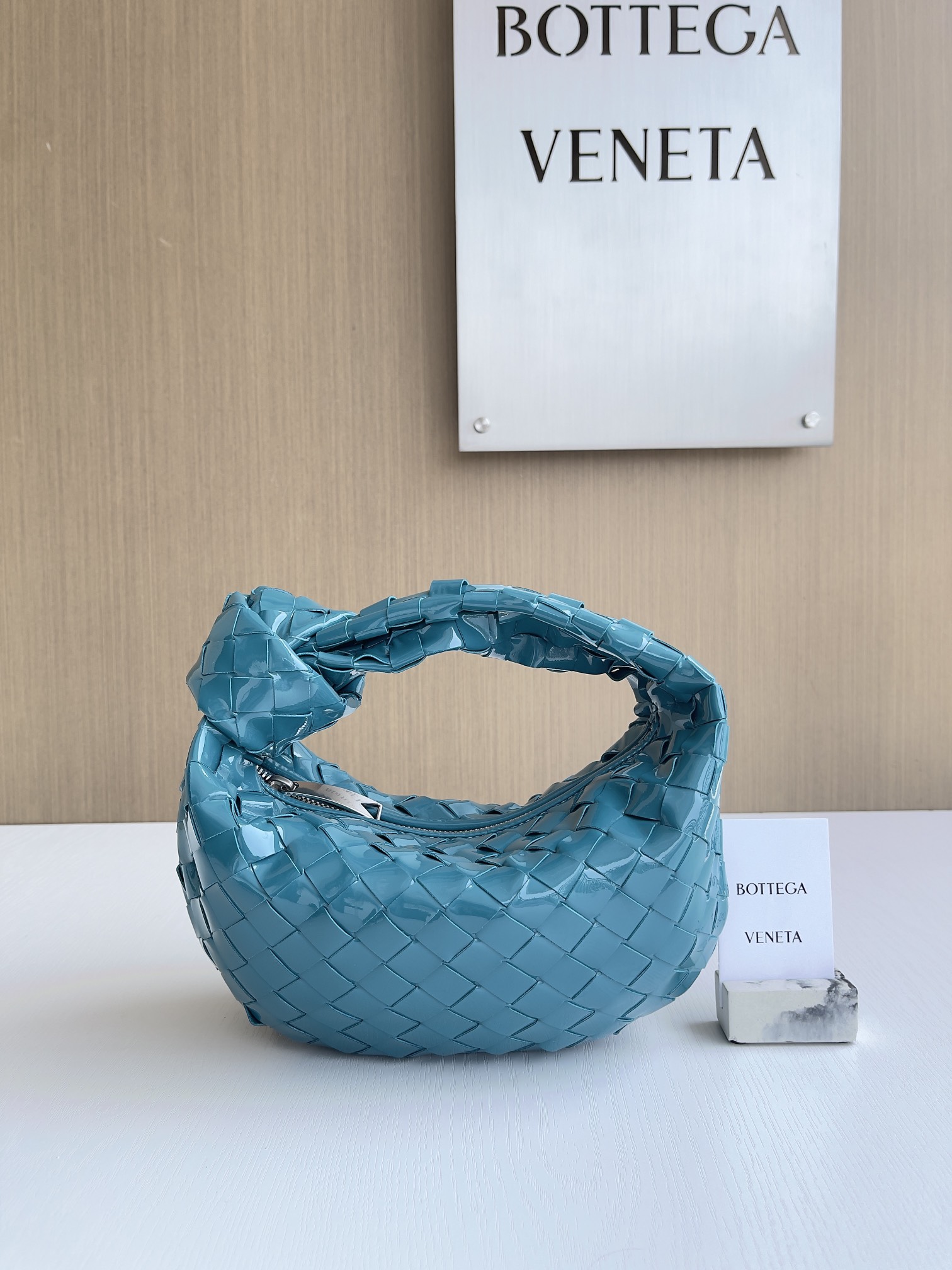보테가베네타 Bottega Veneta 651876 Jodie 23cm