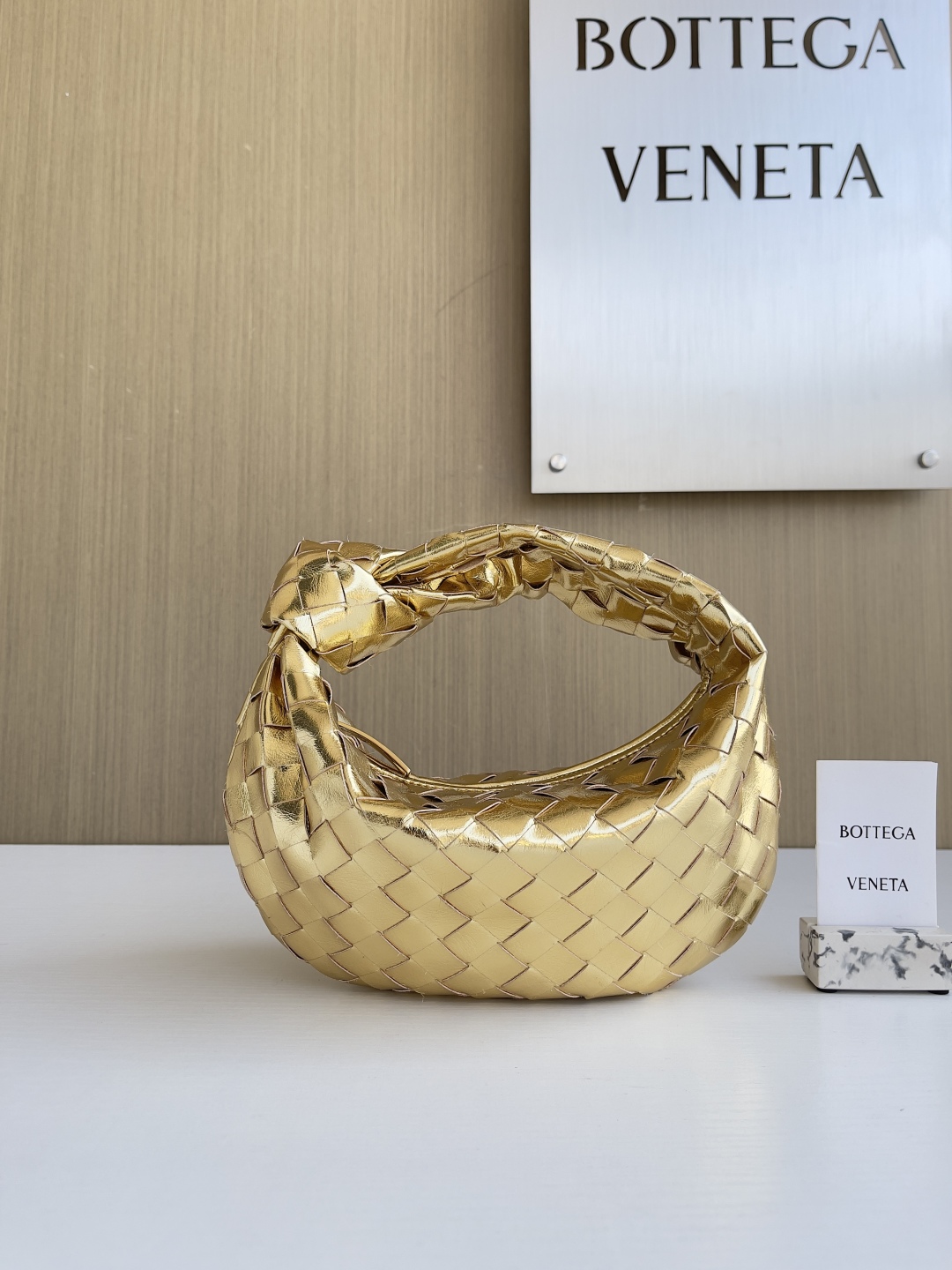 보테가베네타 Bottega Veneta 651876 Jodie 23cm