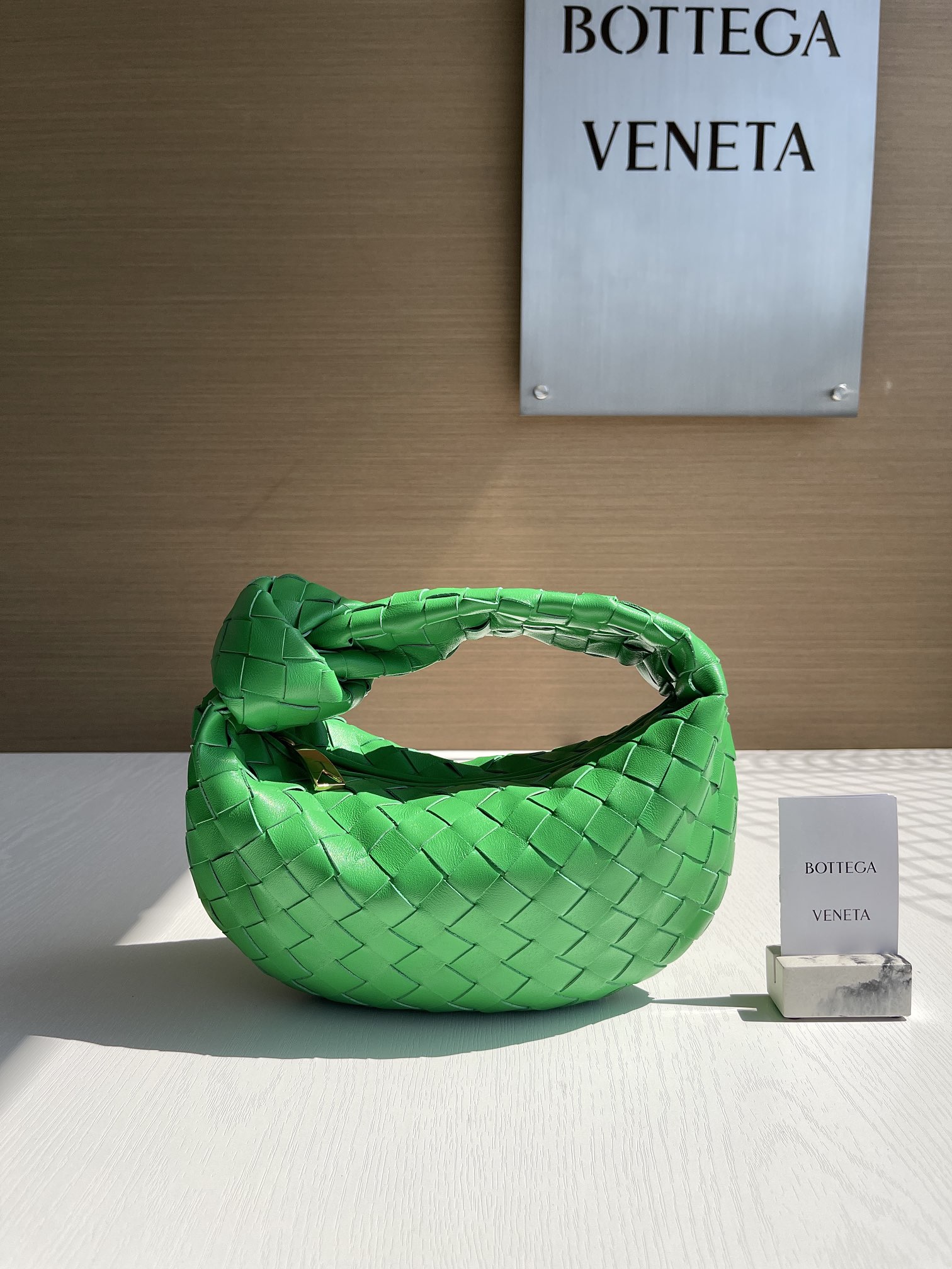 보테가베네타 Bottega Veneta 651876 Jodie 23cm