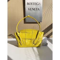 보테가베네타 Bottega Veneta 666874 Arco 23cm