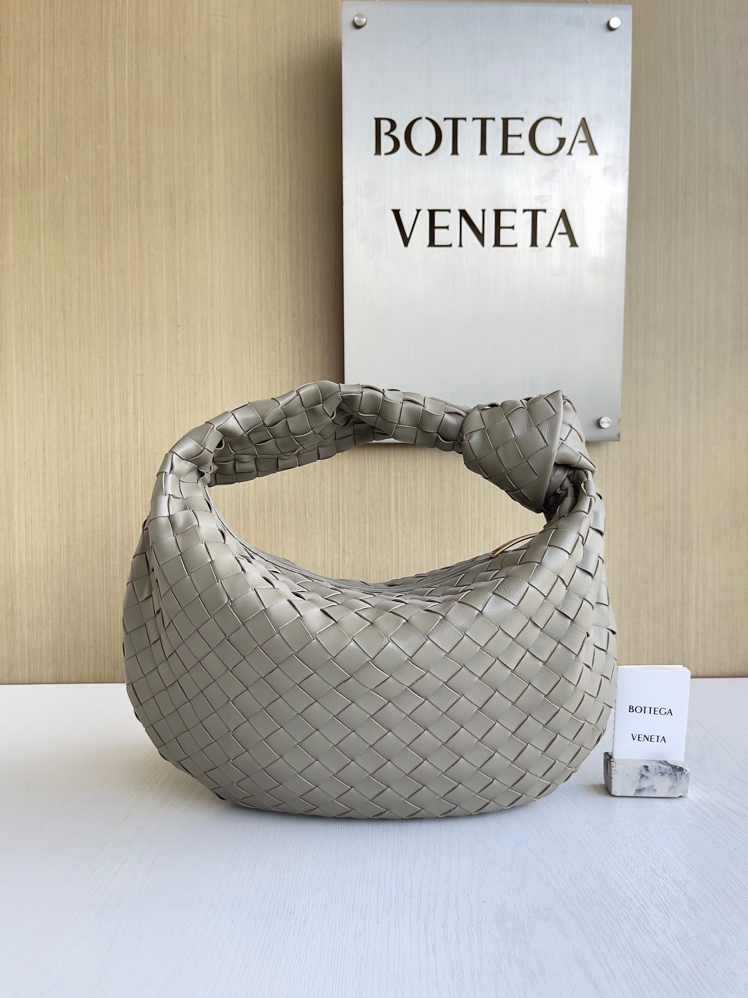 보테가베네타 Bottega Veneta 690225 Jodie 36cm