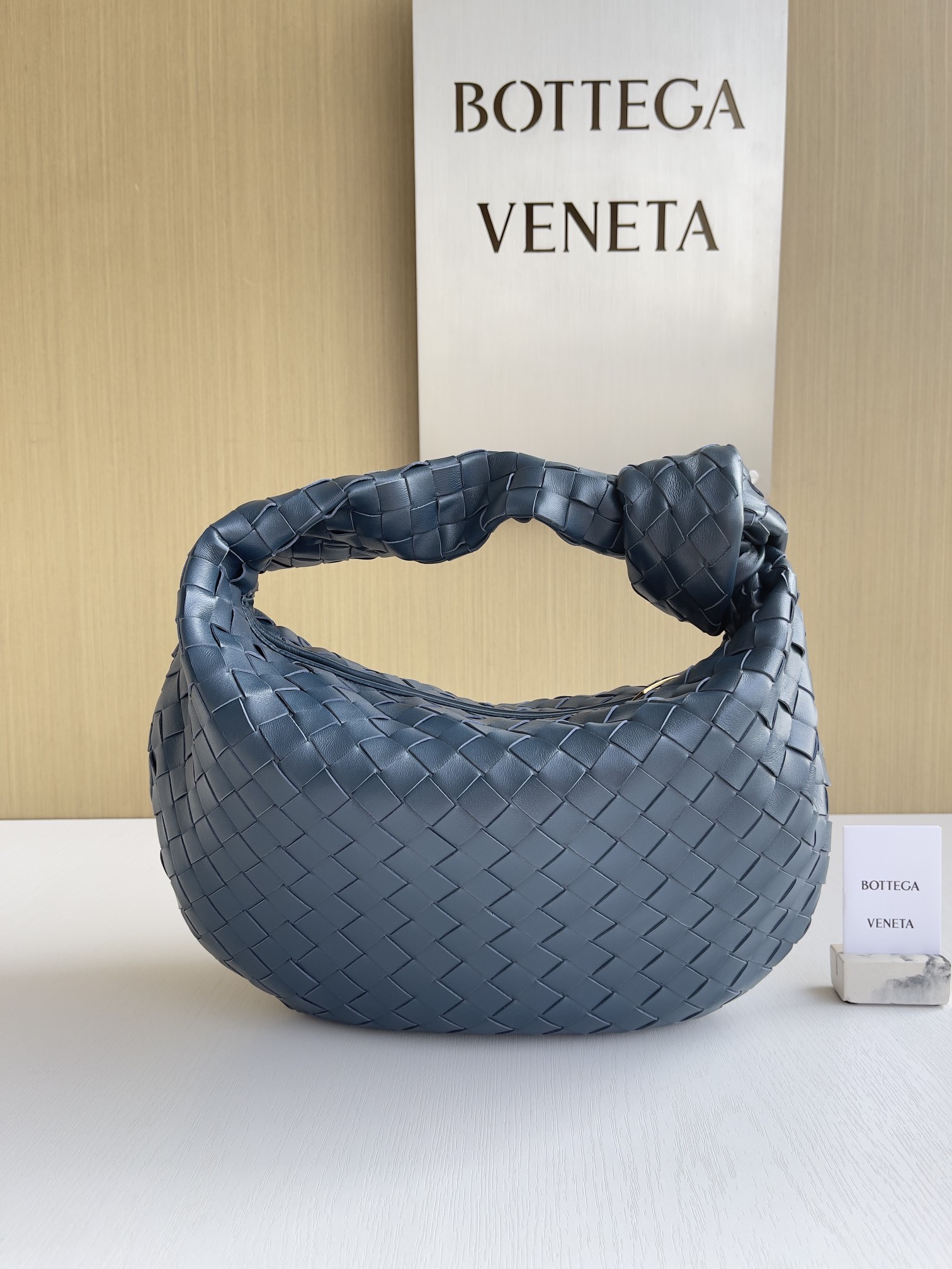보테가베네타 Bottega Veneta 690225 Jodie 36cm