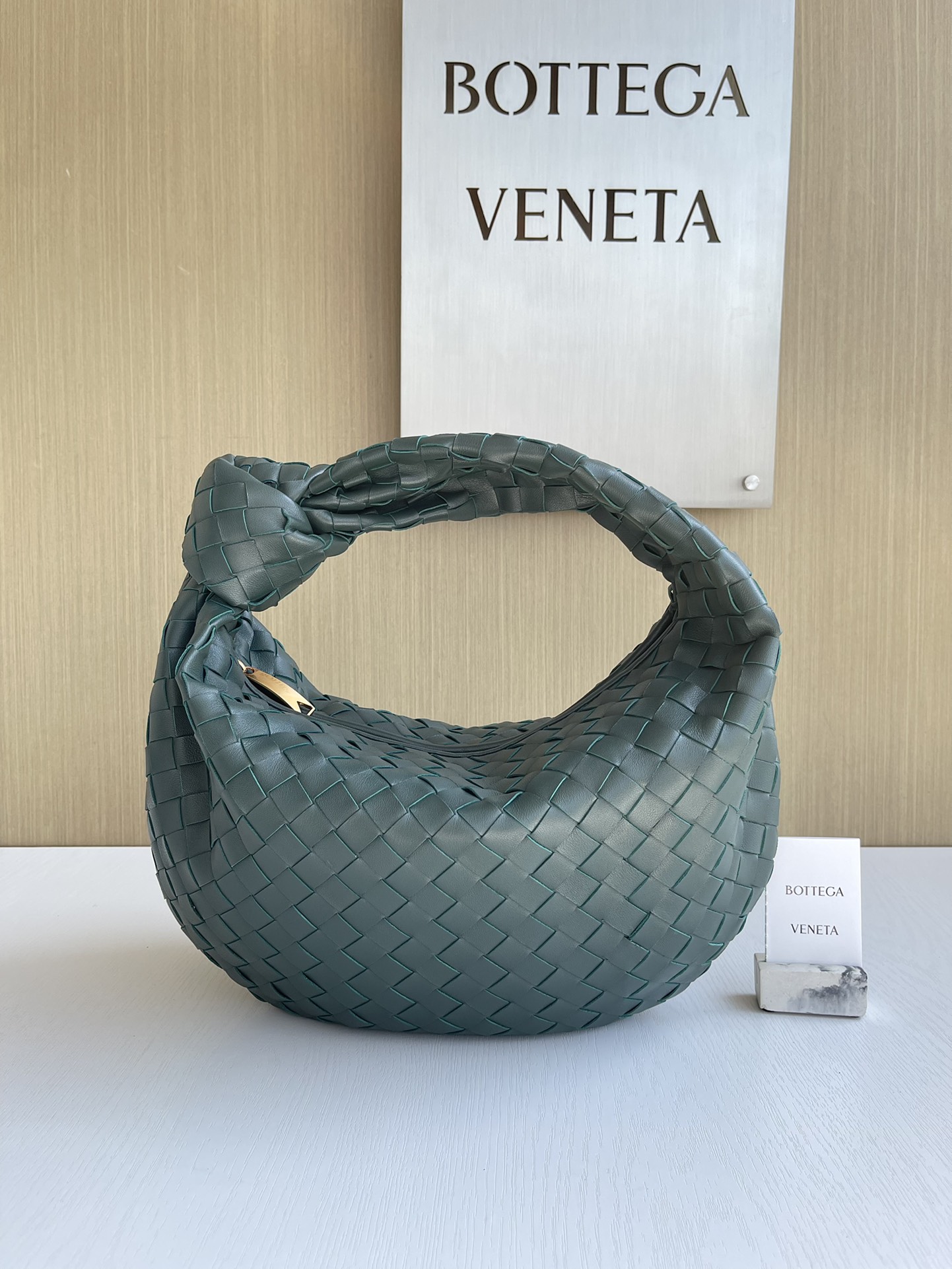 보테가베네타 Bottega Veneta 690225 Jodie 36cm