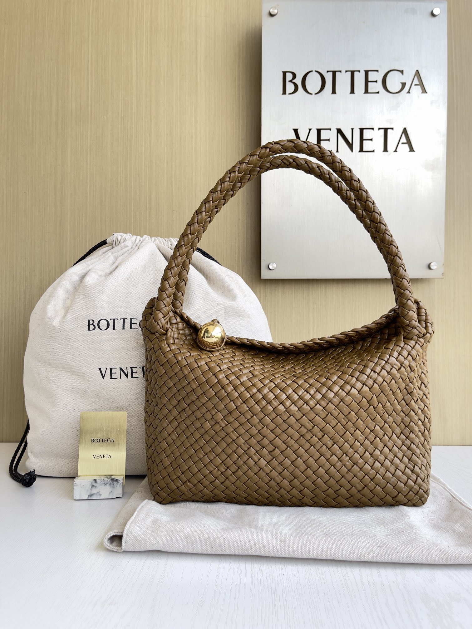 보테가베네타 Bottega Veneta 716974 Tosca 27cm