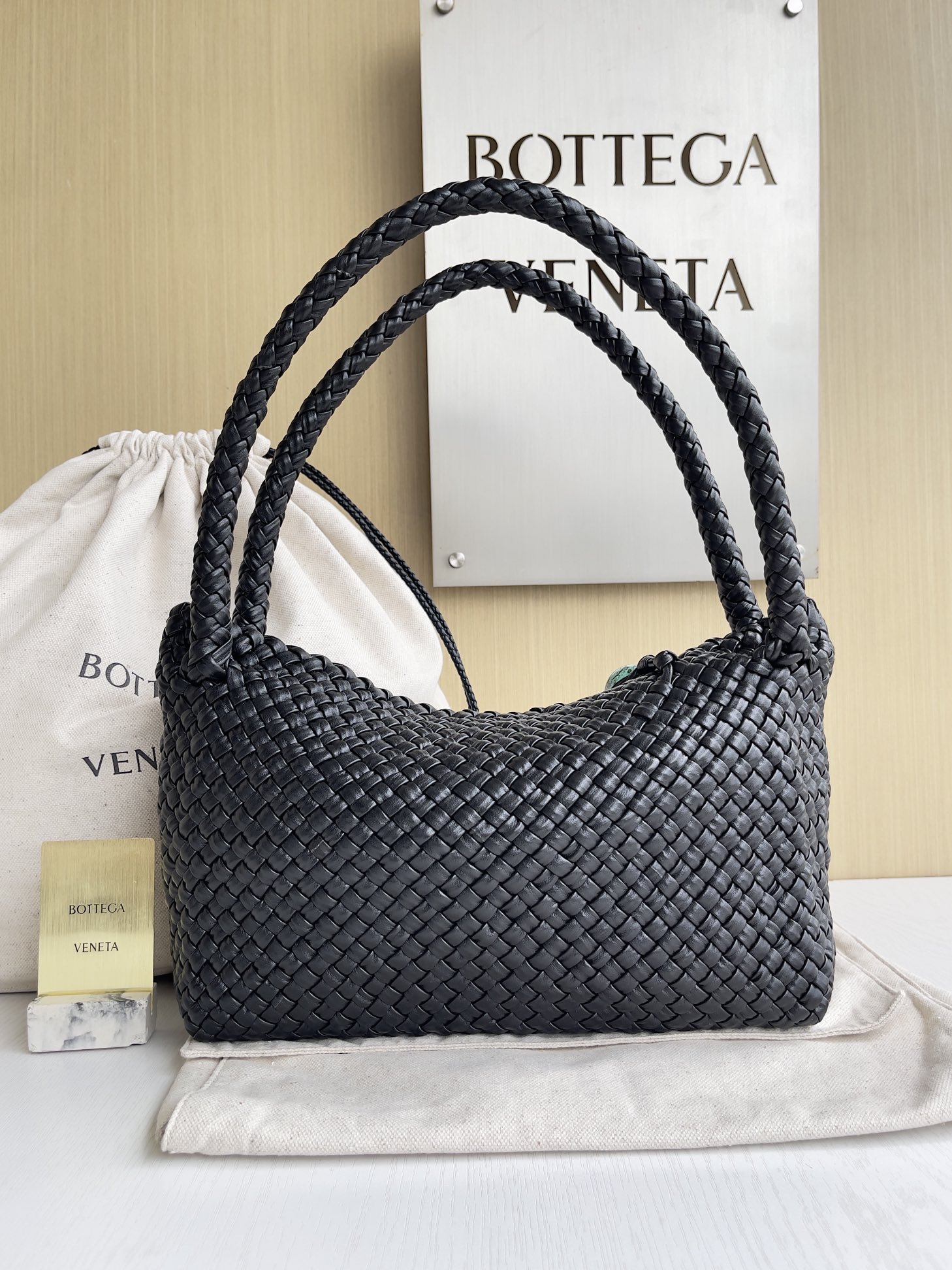 보테가베네타 Bottega Veneta 716974 Tosca 27cm