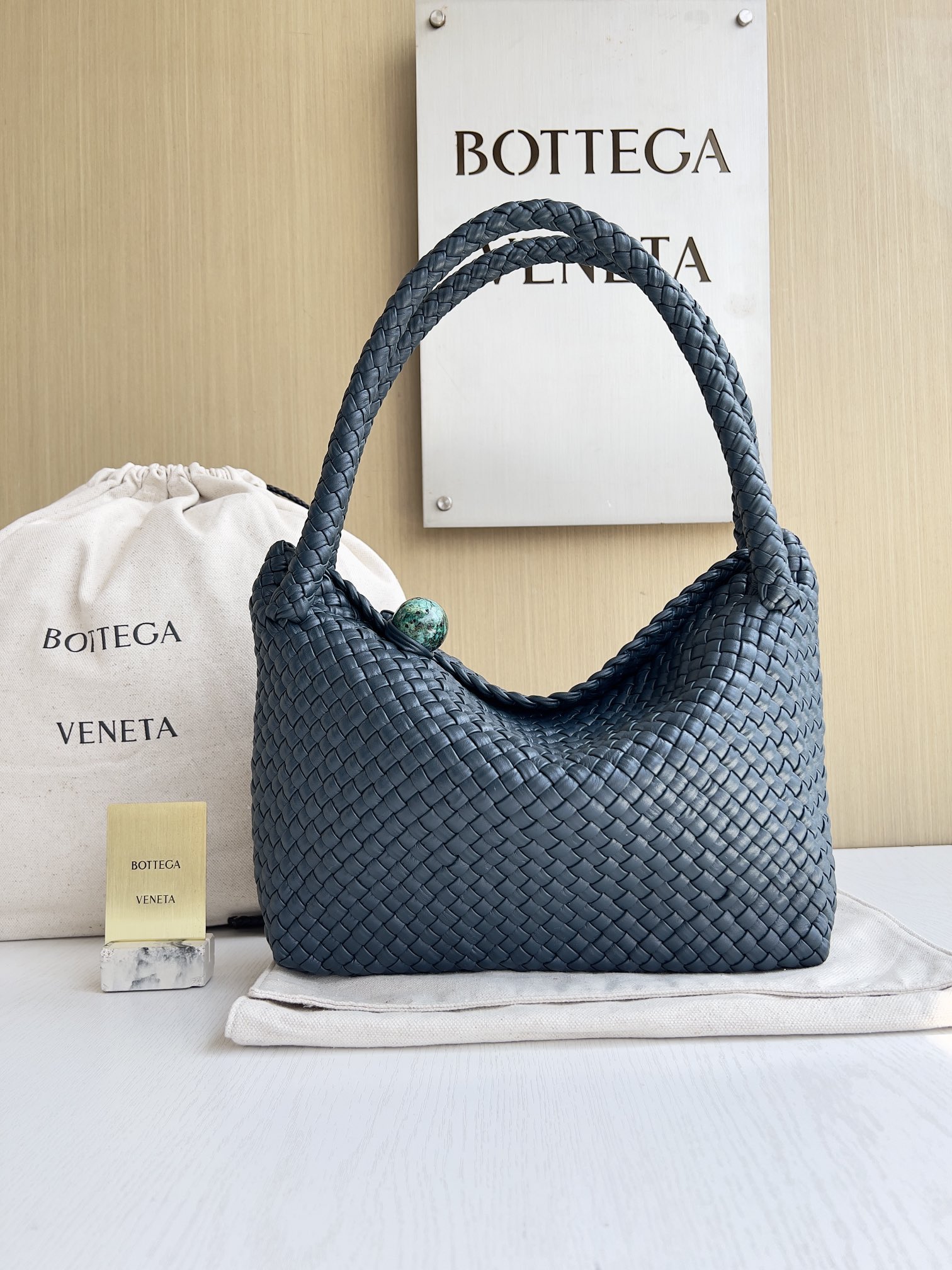 보테가베네타 Bottega Veneta 716974 Tosca 27cm