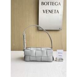 보테가베네타 Bottega Veneta 729166 Cassette 24cm