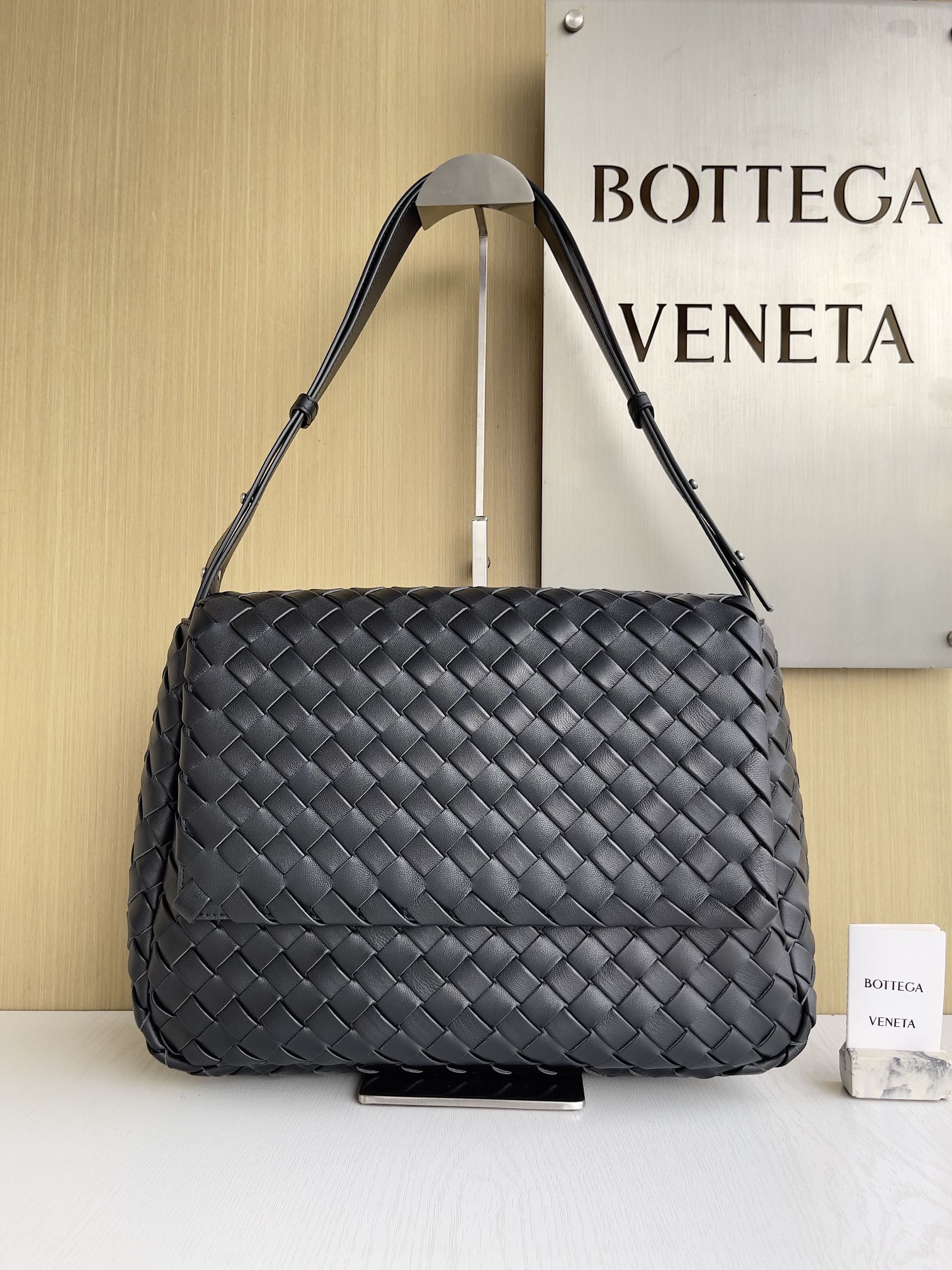 보테가베네타 Bottega Veneta 755769 Cobble Shoulder Bag 36cm