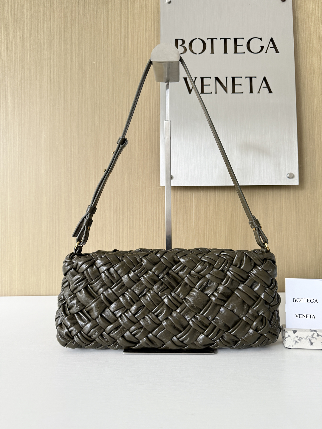 보테가베네타 Bottega Veneta 785780 Kalimero cha-cha 28.5cm