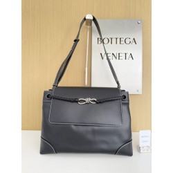 보테가베네타 Bottega Veneta 807715 Andiamo 37cm