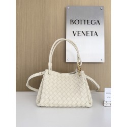 테가베네타 Bottega Veneta 835921 Parachute 29.5cm