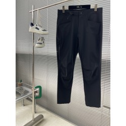 아크테릭스 ARC'TERYX 바지