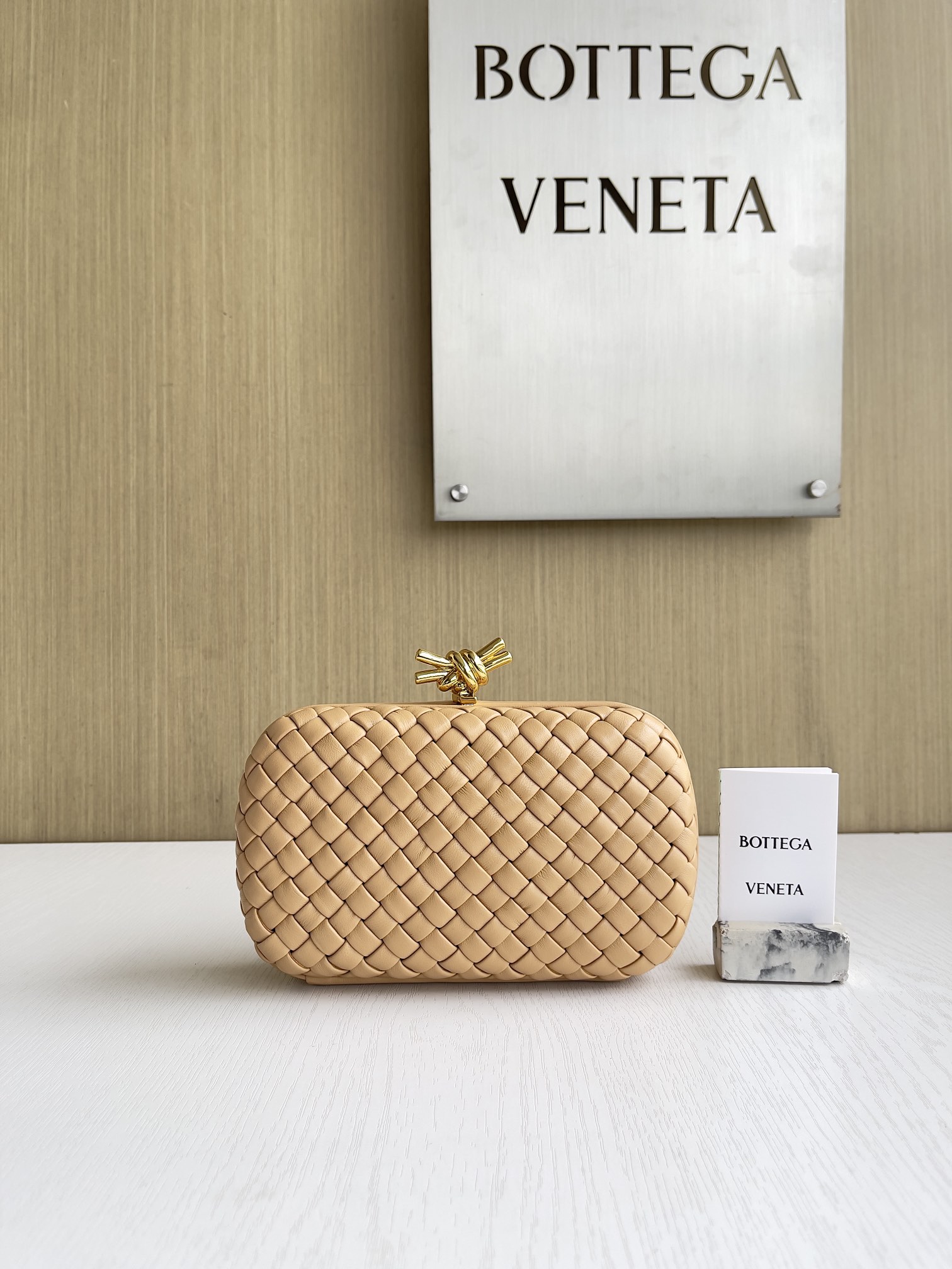 보테가베네타 Bottega Veneta 717622 The Knot 20.5CM