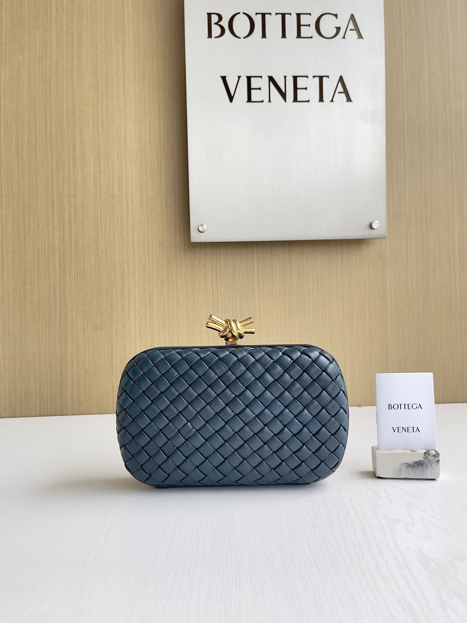 보테가베네타 Bottega Veneta 717622 The Knot 20.5CM