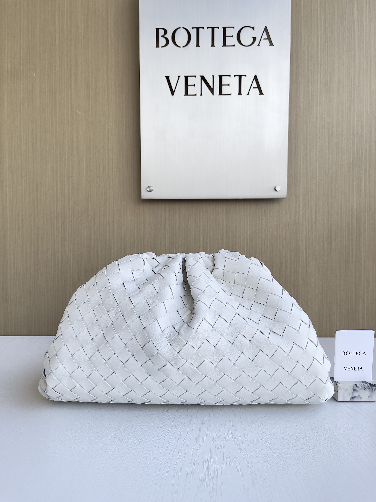 보테가베네타 Bottega Veneta Pouch 클러치 38CM