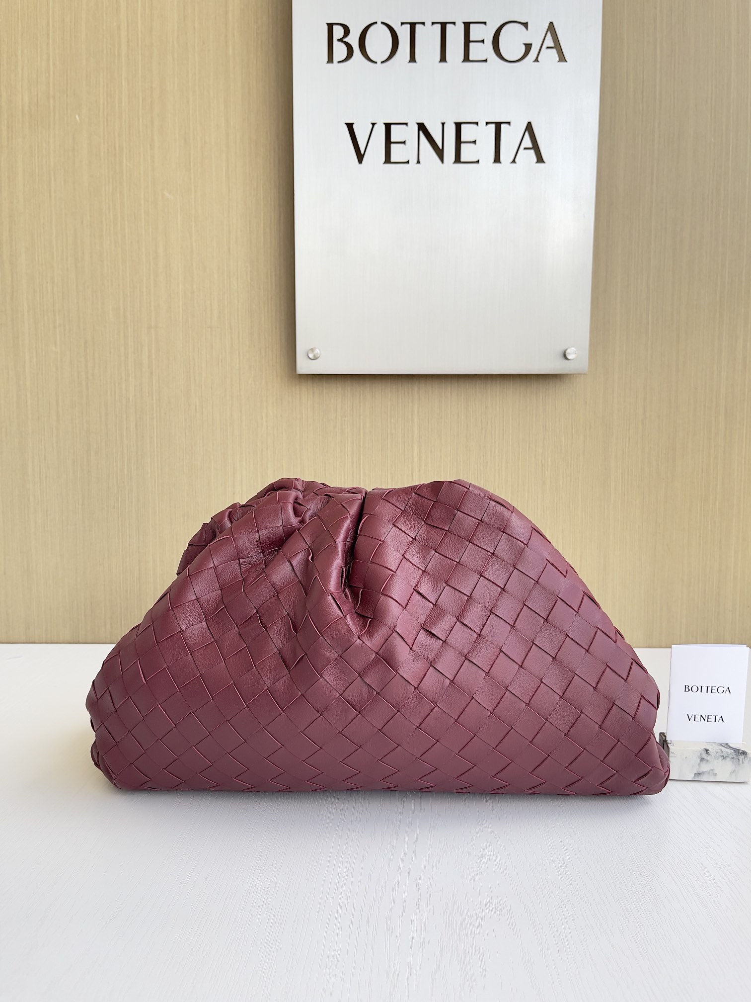 보테가베네타 Bottega Veneta Pouch 클러치 38CM