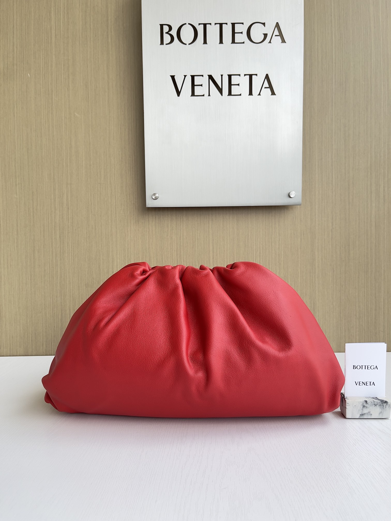 보테가베네타 Bottega Veneta Pouch 클러치 38CM