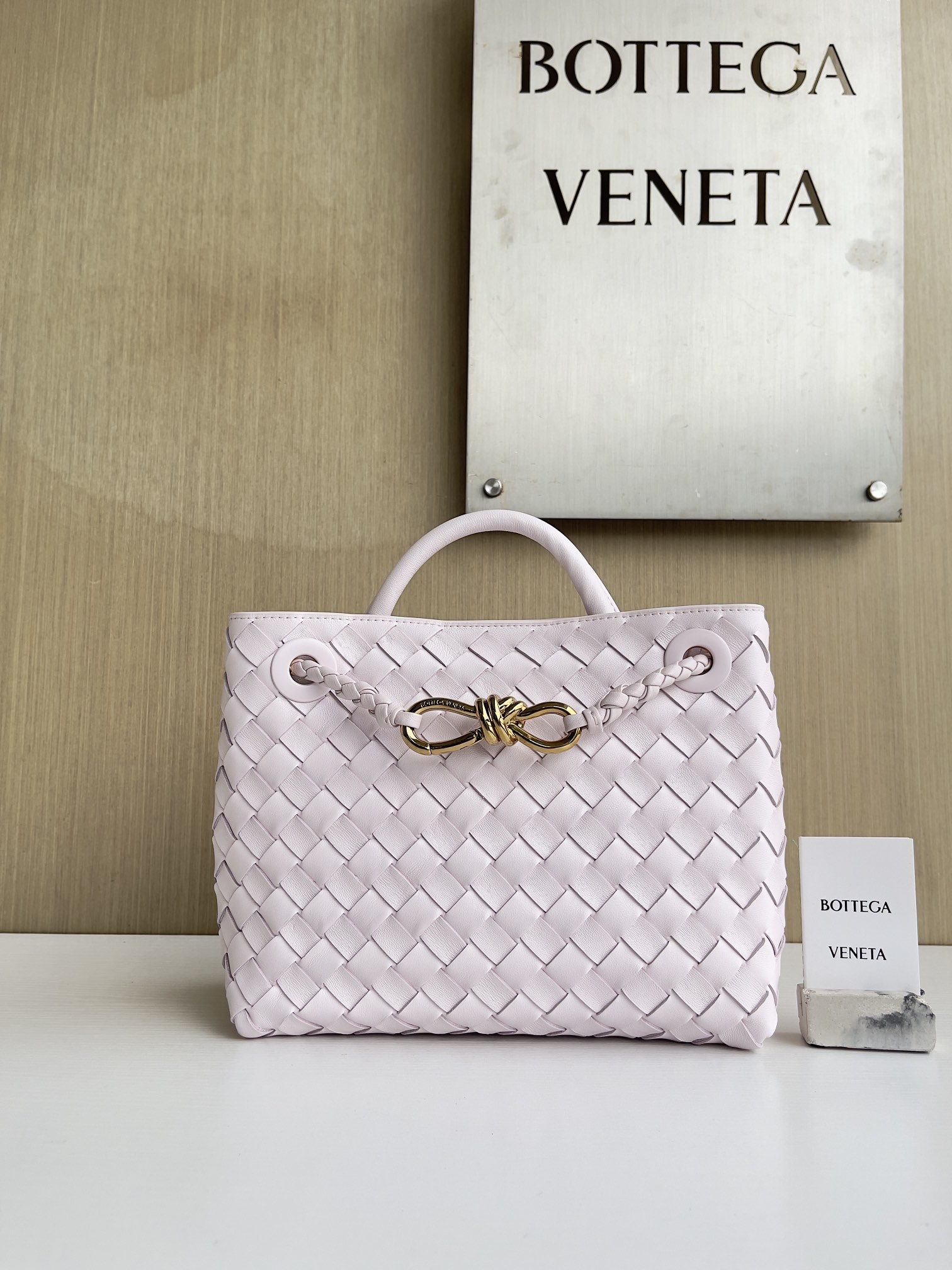 보테가 베네타 Bottega Veneta 743568 Andiamo 25cm