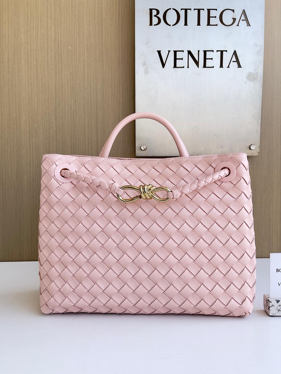보테가 베네타 Bottega Veneta 743572 Andiamo 34cm