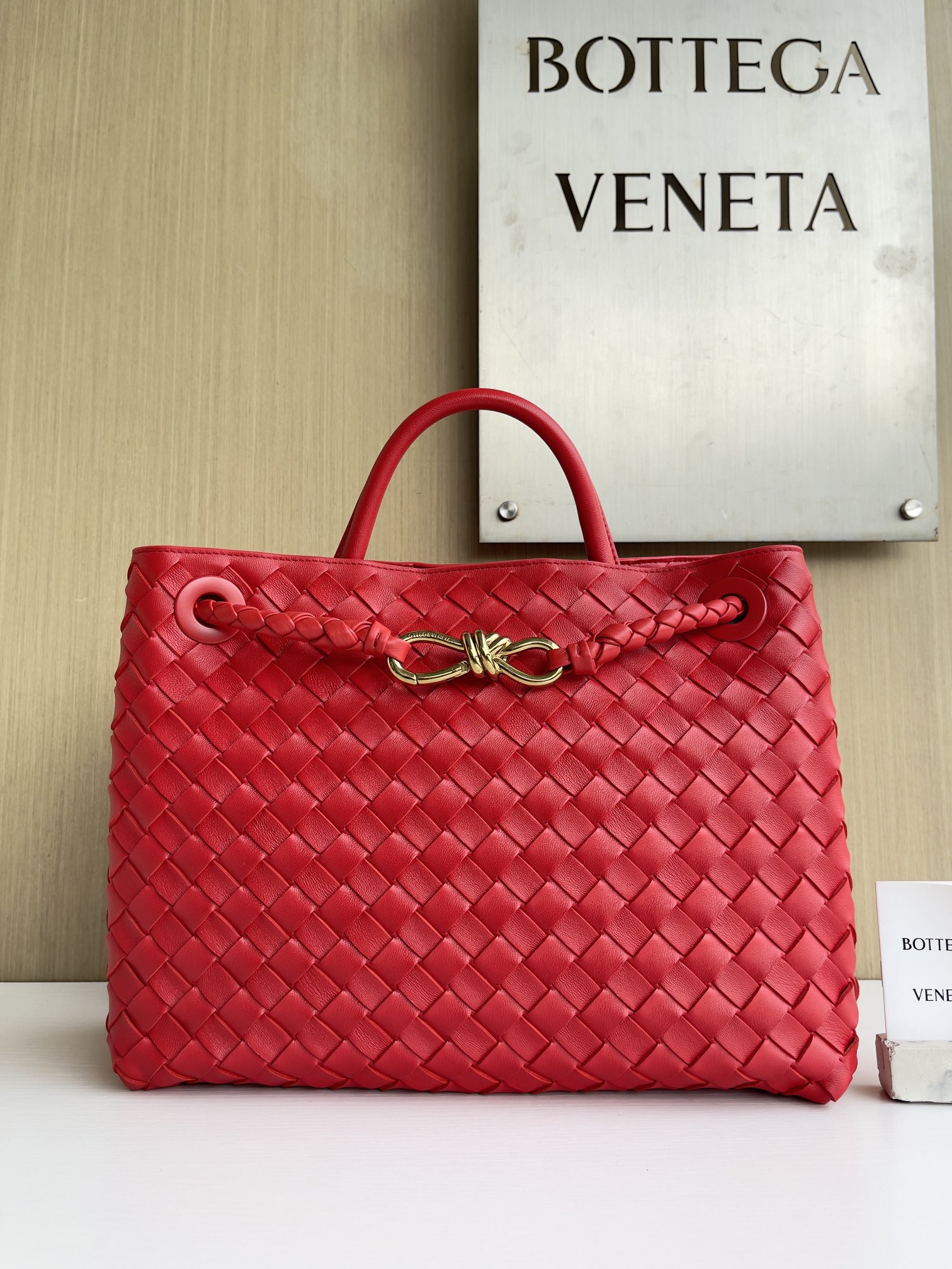 보테가 베네타 Bottega Veneta 743572 Andiamo 34cm