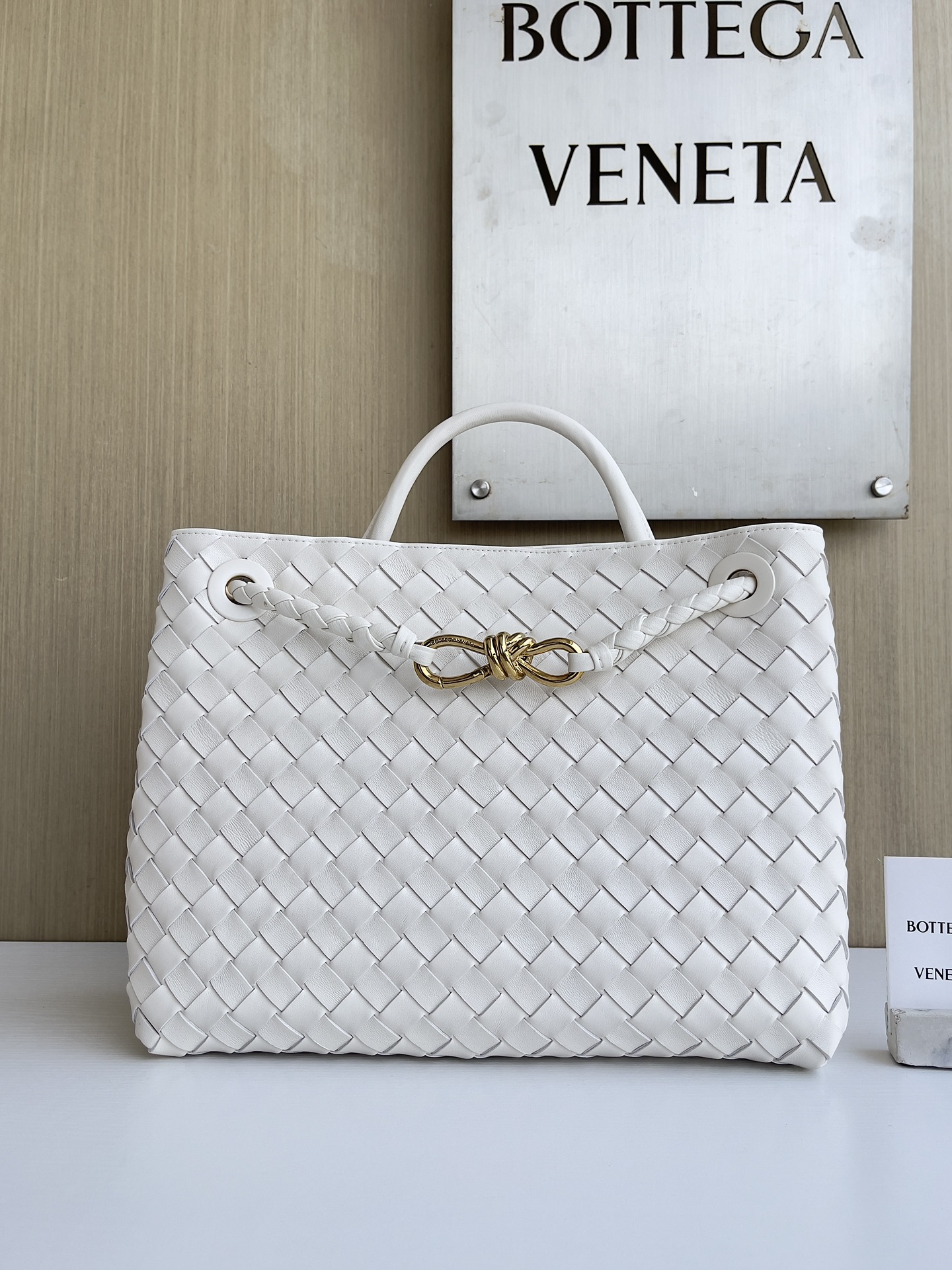 보테가 베네타 Bottega Veneta 743572 Andiamo 34cm