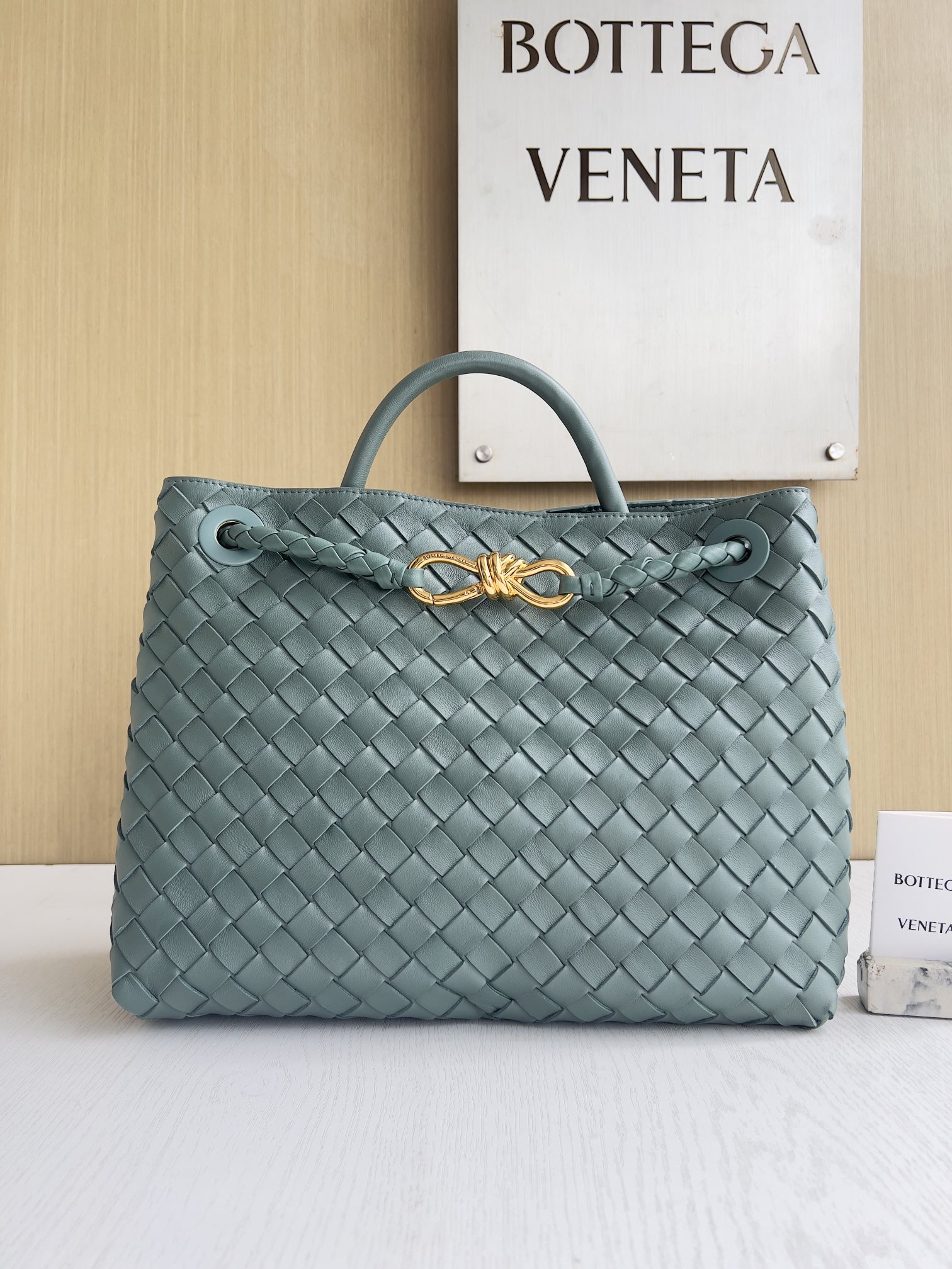 보테가 베네타 Bottega Veneta 743572 Andiamo 34cm