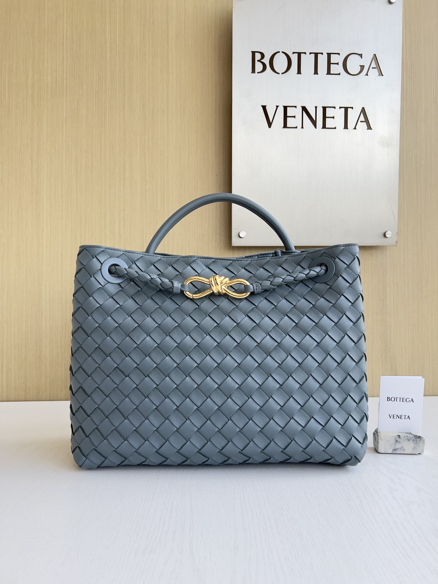 보테가 베네타 Bottega Veneta 743572 Andiamo 34cm