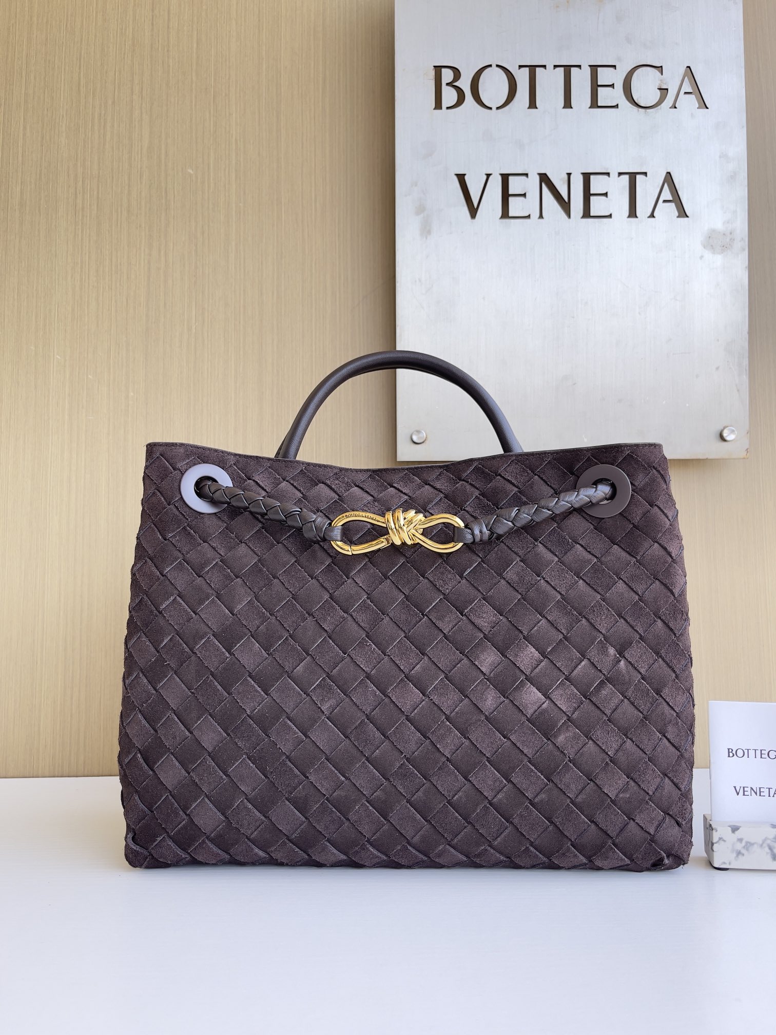 보테가 베네타 Bottega Veneta 743572 Andiamo 34cm