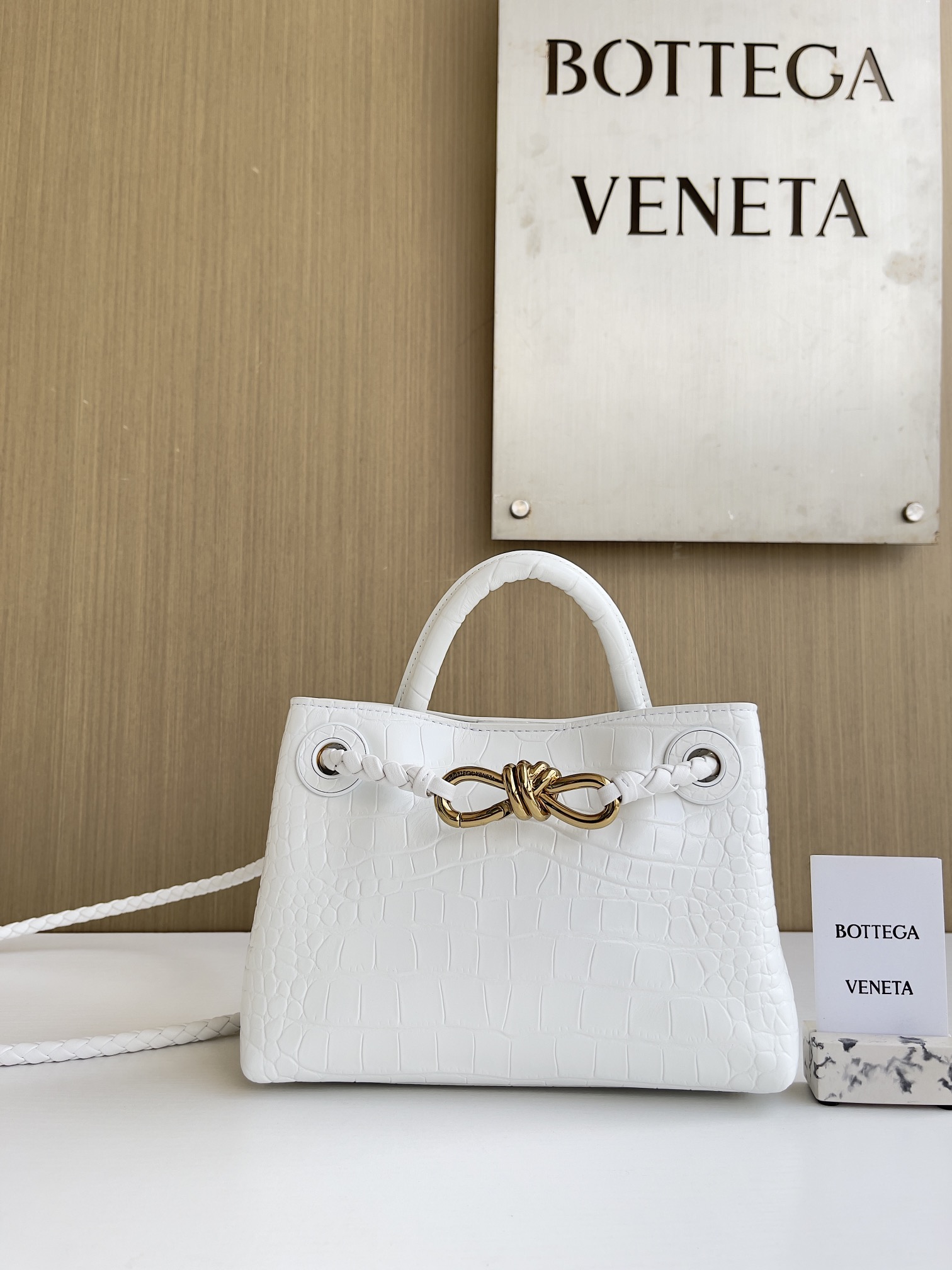 보테가 베네타 Bottega Veneta 773733 Andiamo 22cm