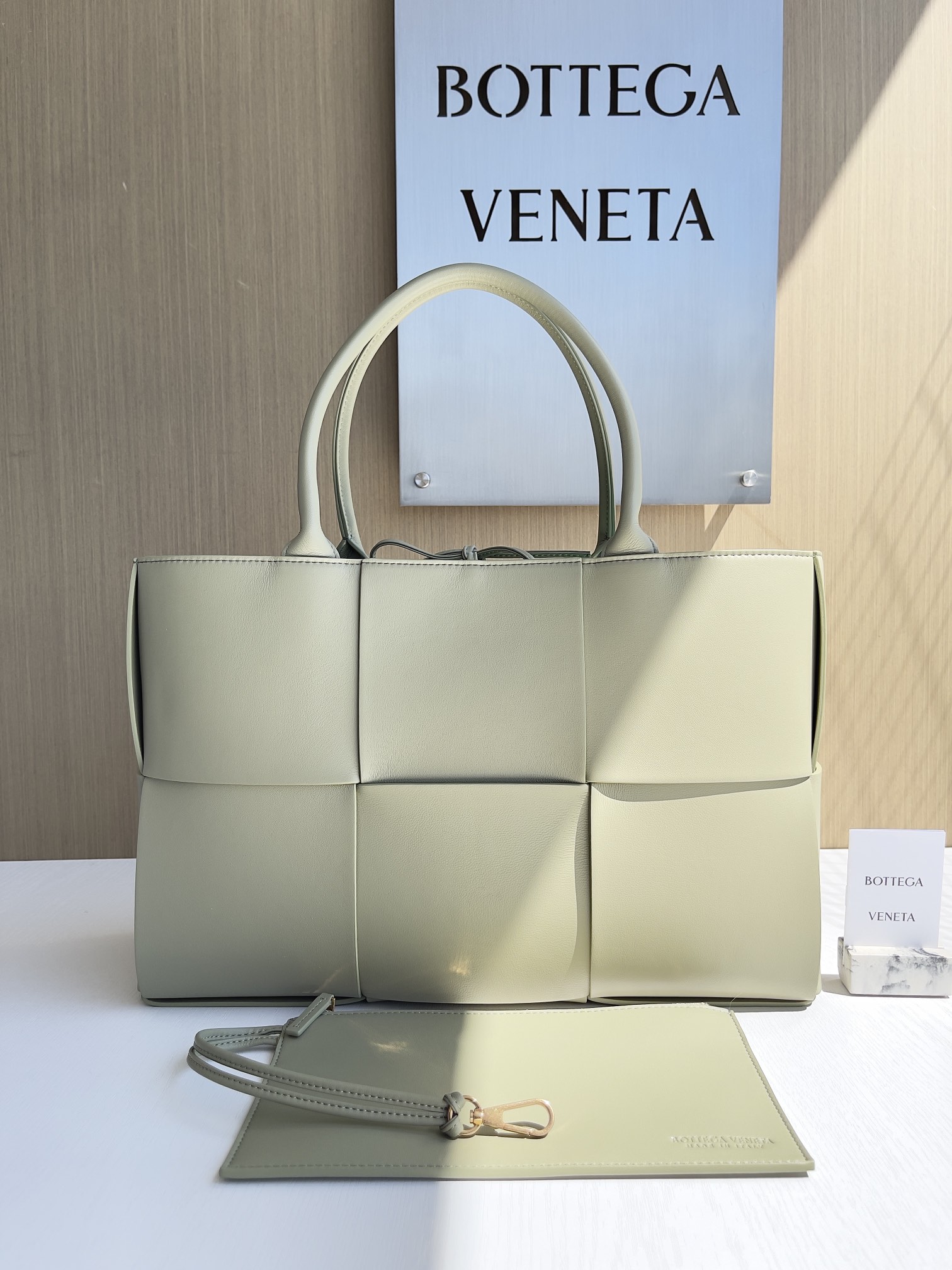 보테가 베네타 Bottega Veneta 609175 Arco Tote 41cm